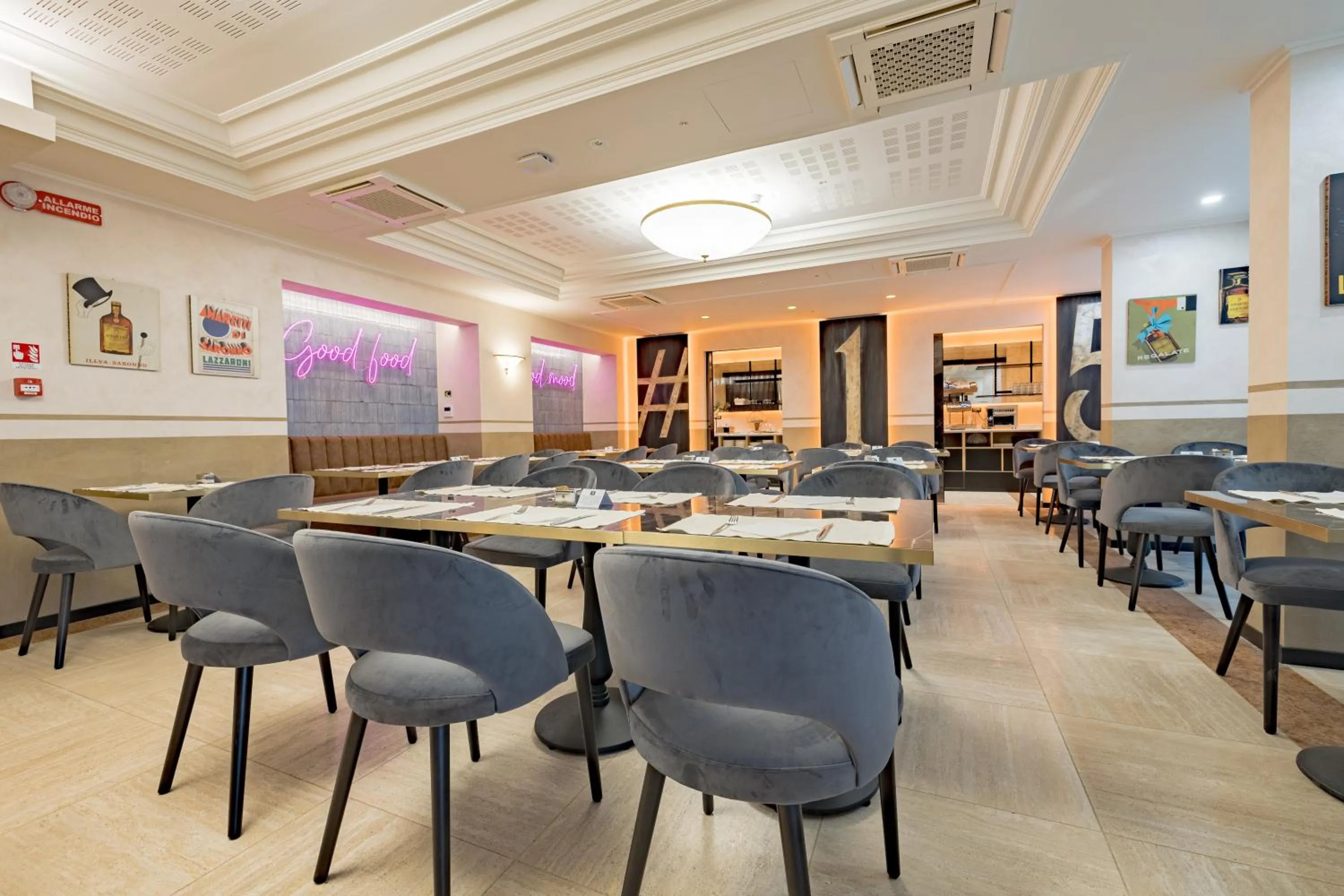 Breakfast in Just Hotel Saronno