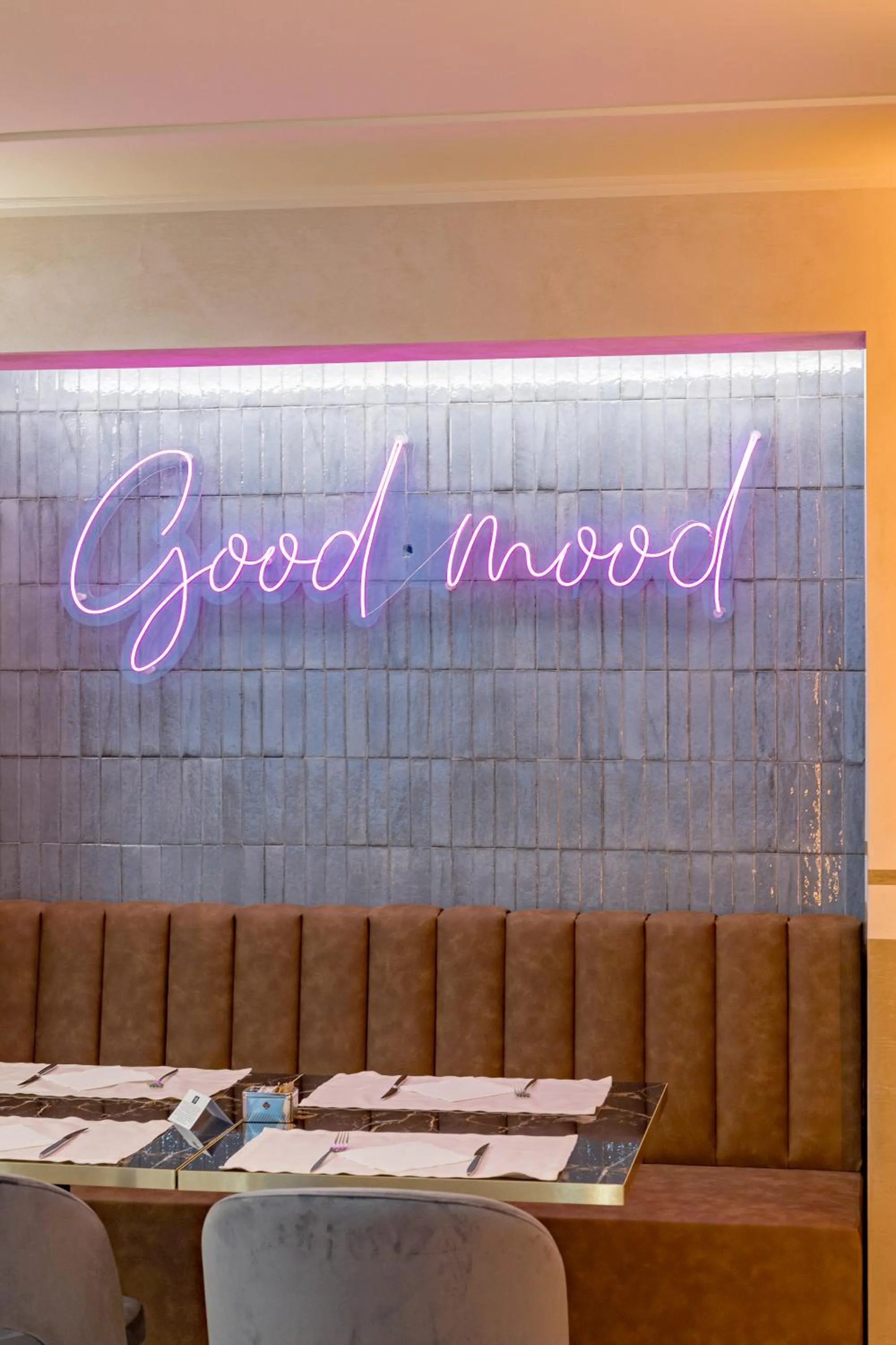 Restaurant/places to eat in Just Hotel Saronno