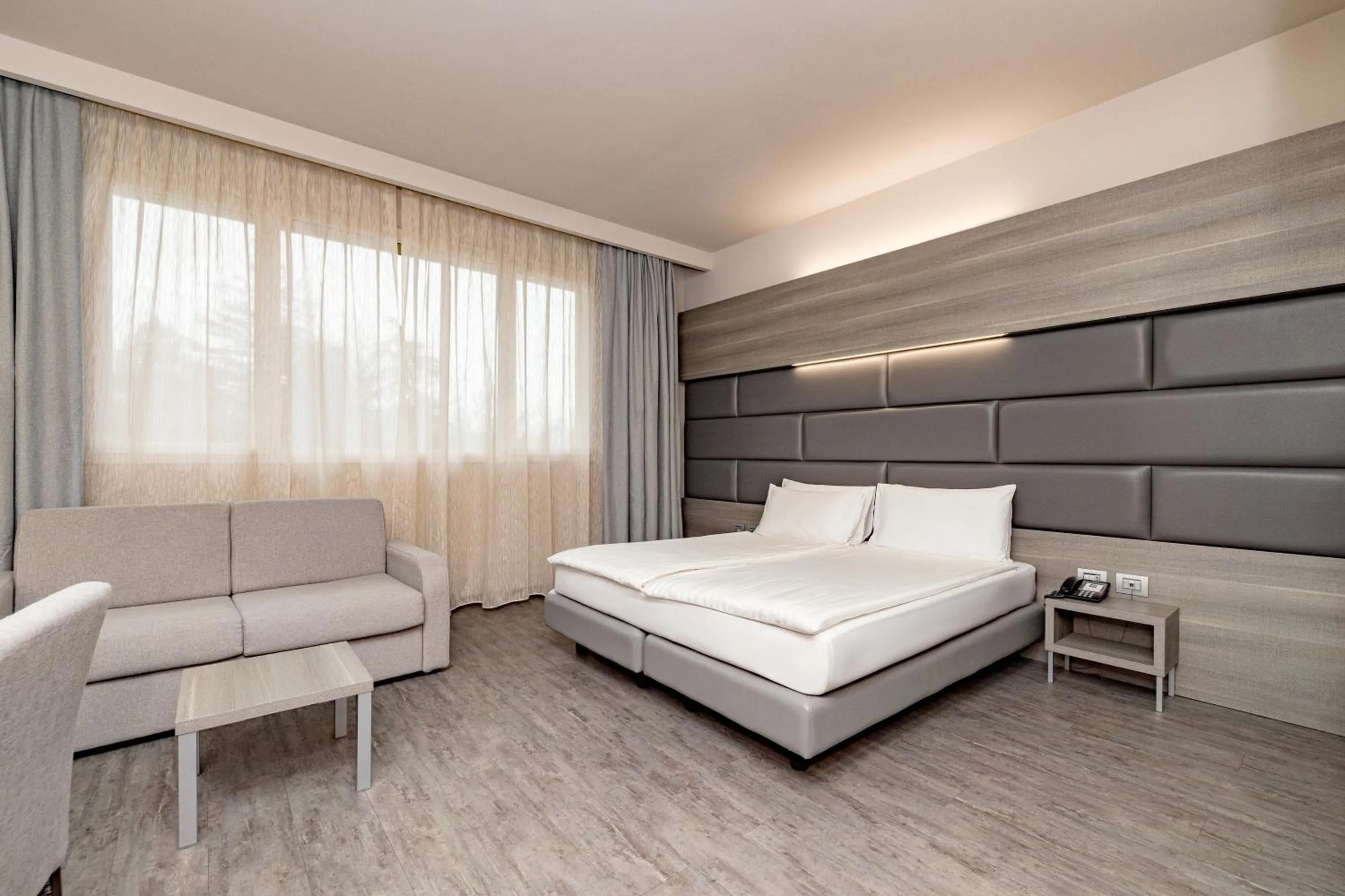 Bedroom, Bed in Just Hotel Saronno