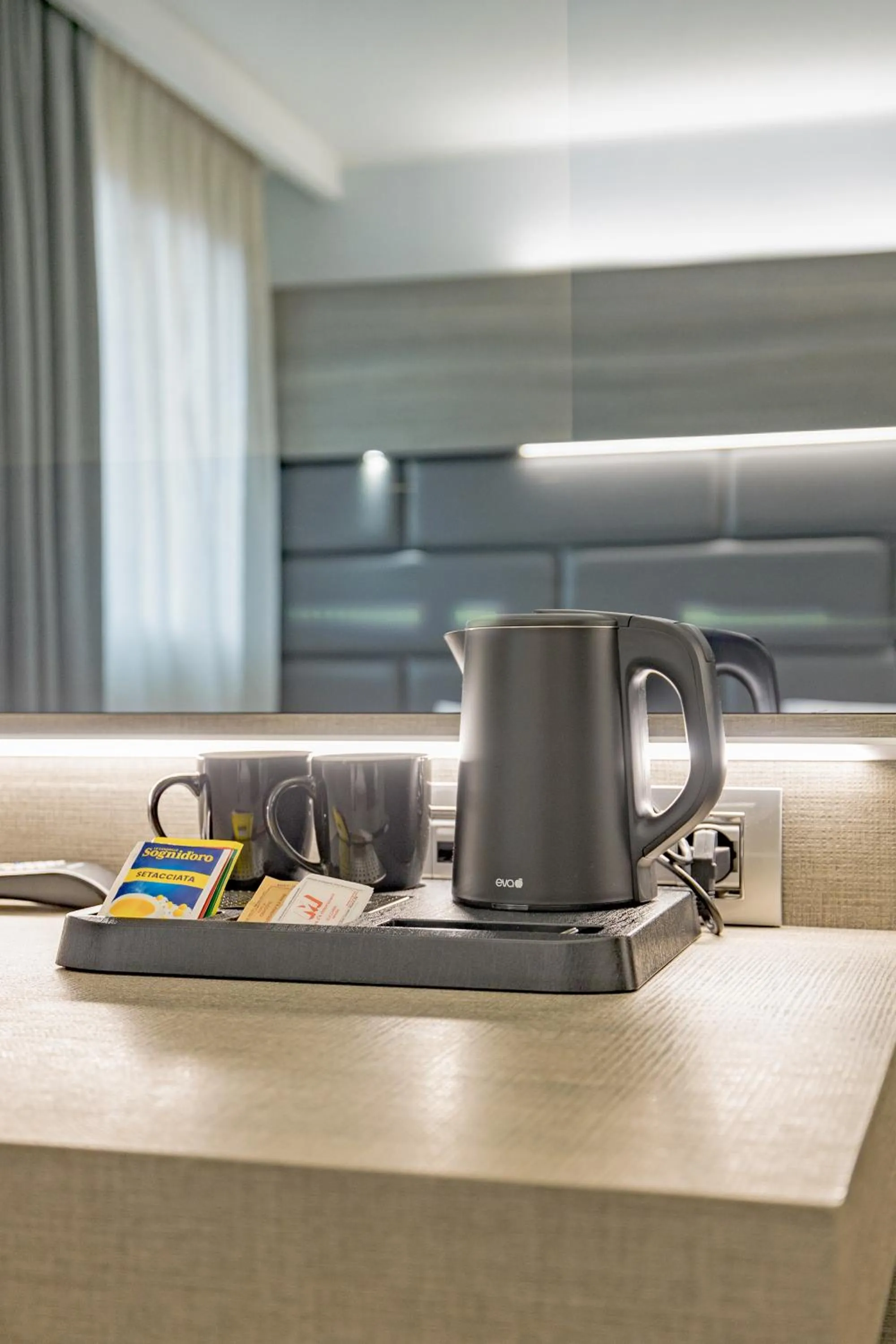 Coffee/tea facilities in Just Hotel Saronno