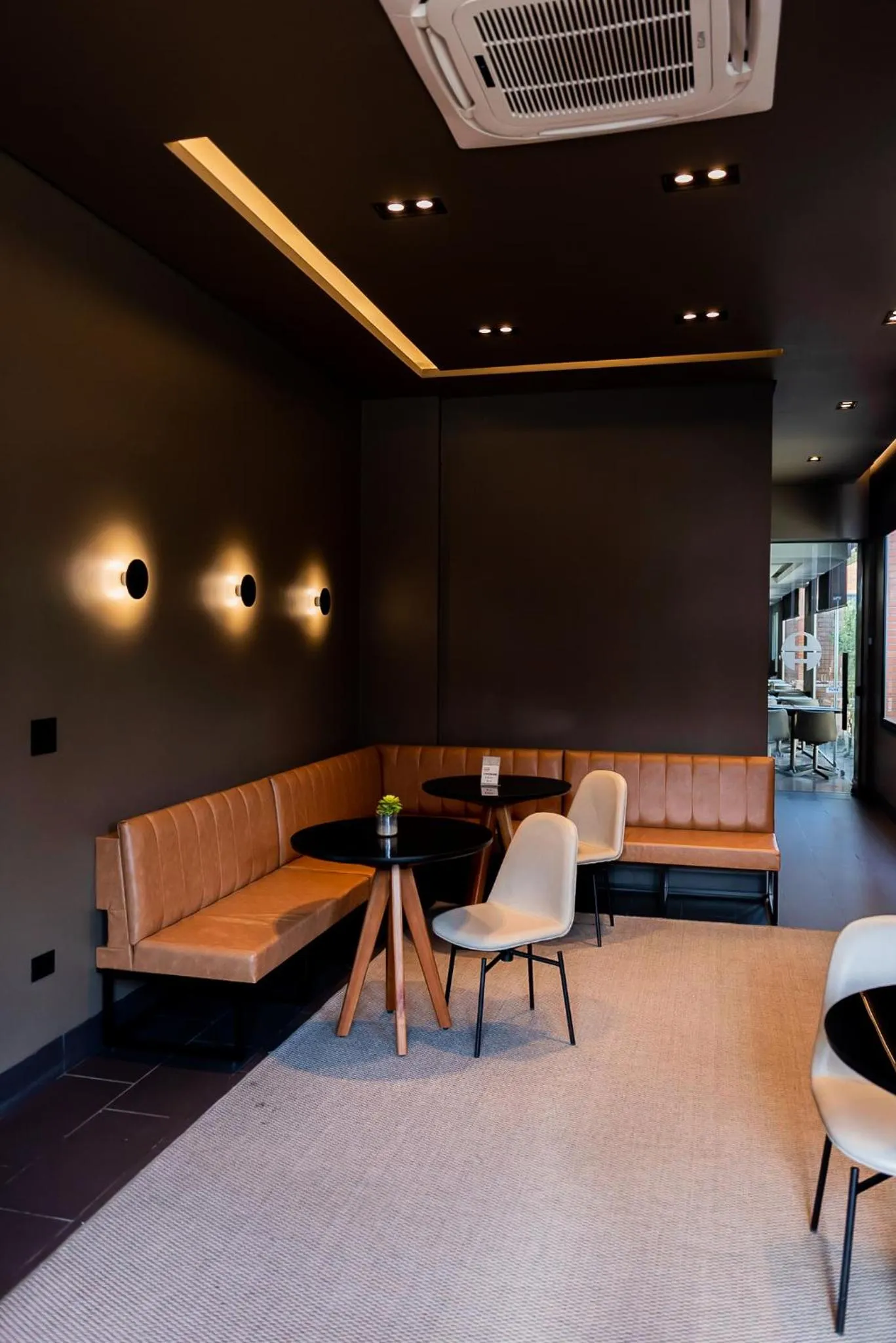 Business facilities in Aruá Hotel, Restaurante e Convenções