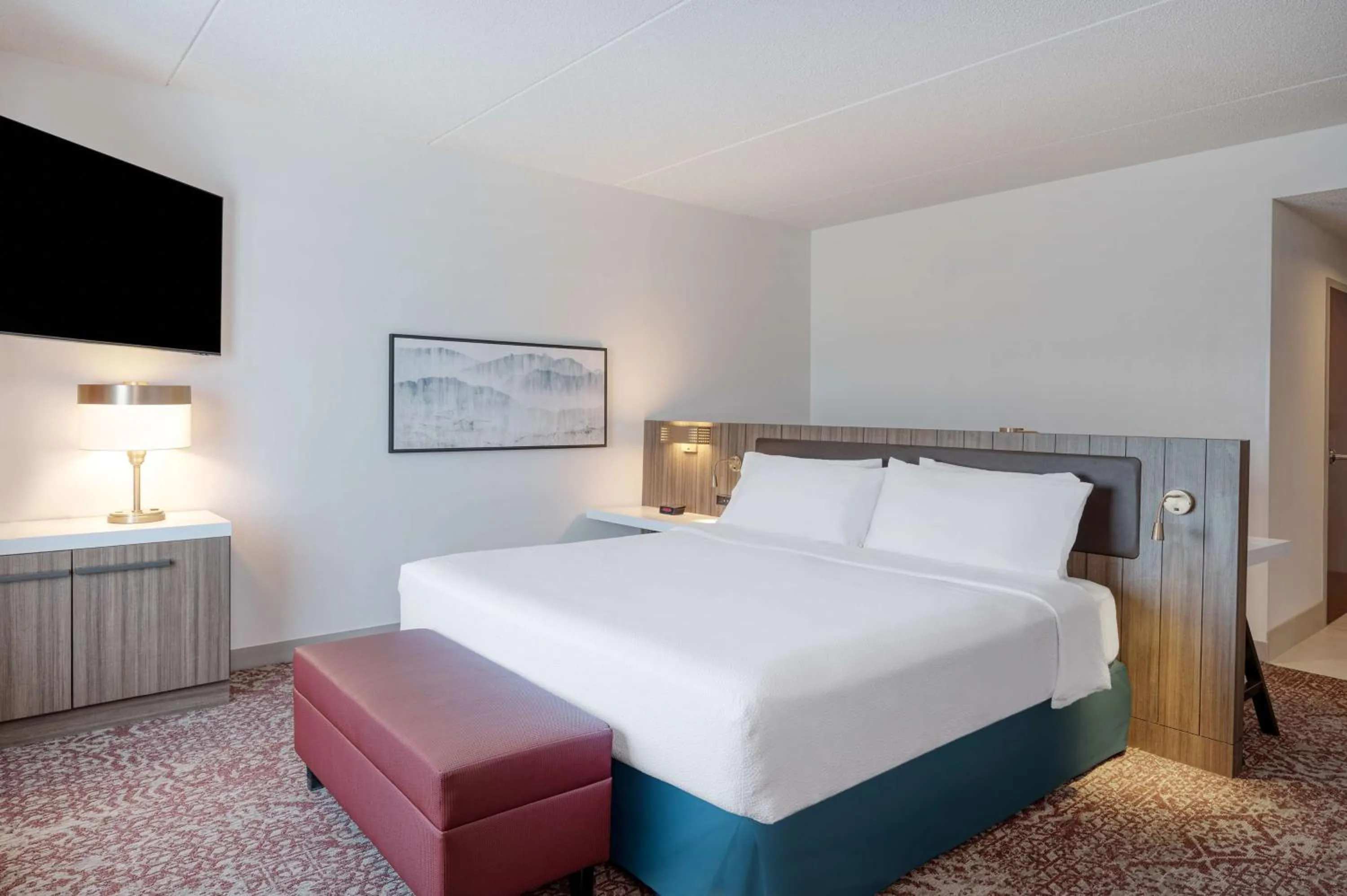 Bed in Hilton Garden Inn Clarksburg