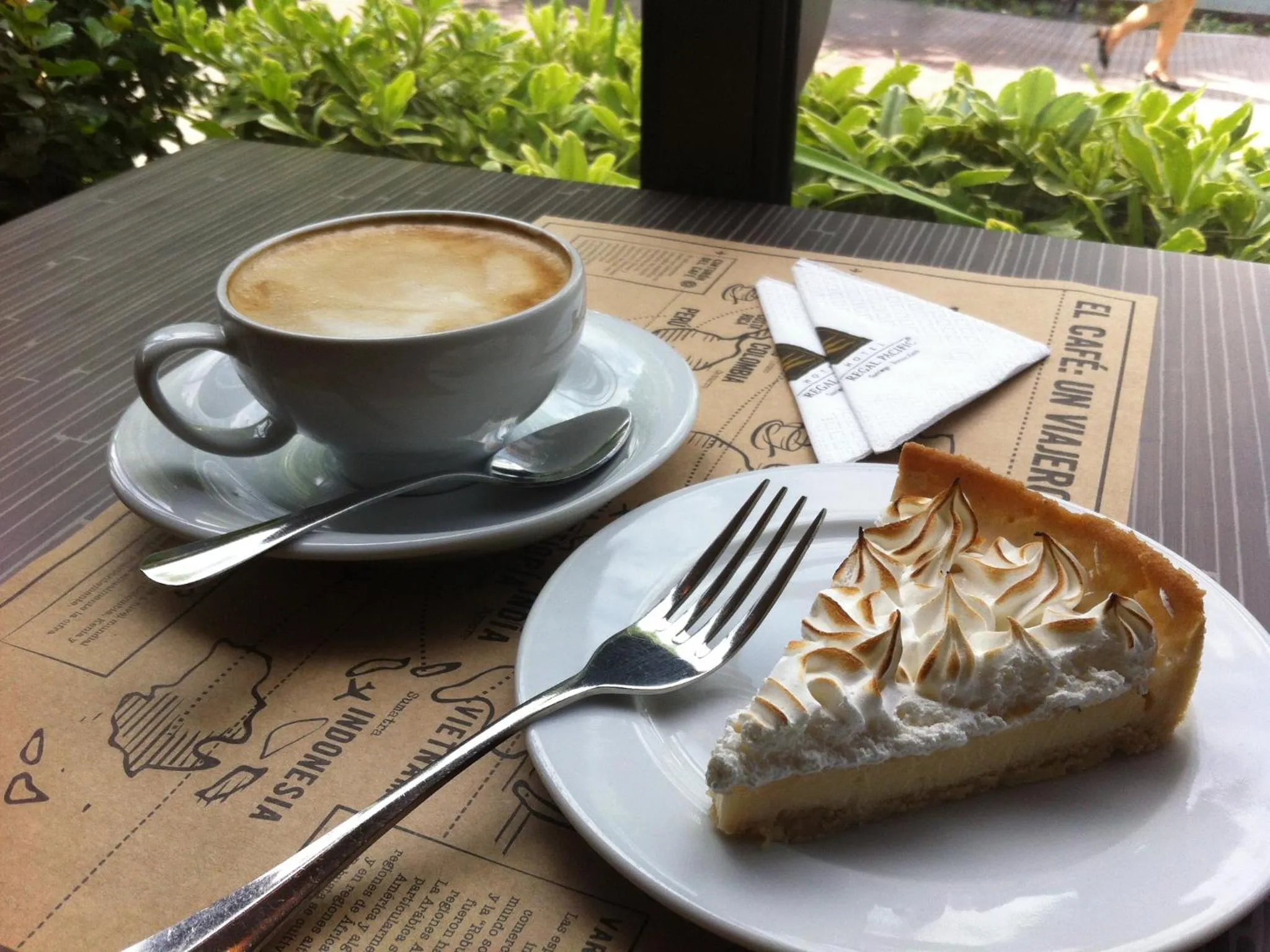 Food and drinks in Hotel Regal Pacific Santiago