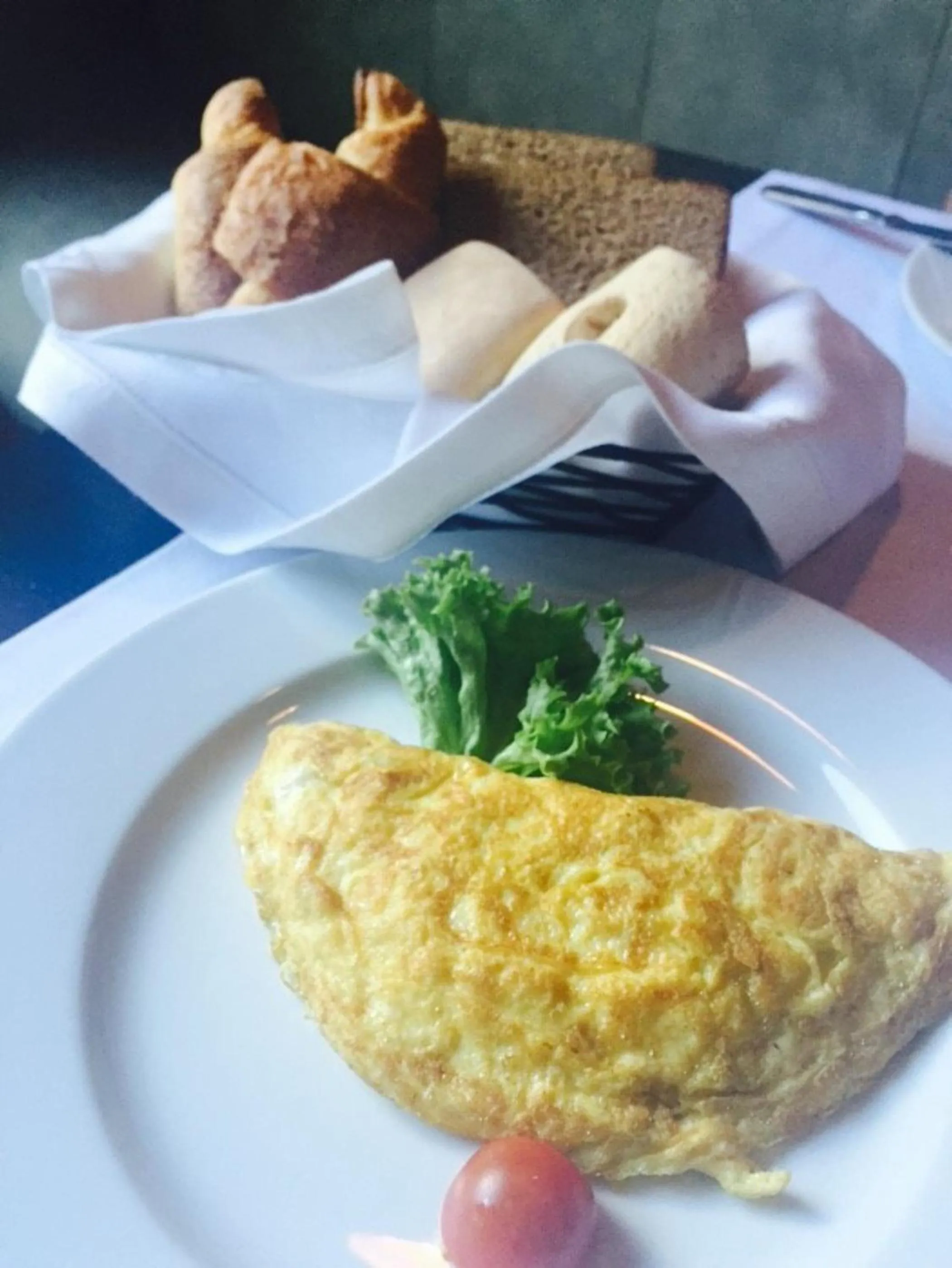 Buffet breakfast in Hotel Regal Pacific Santiago