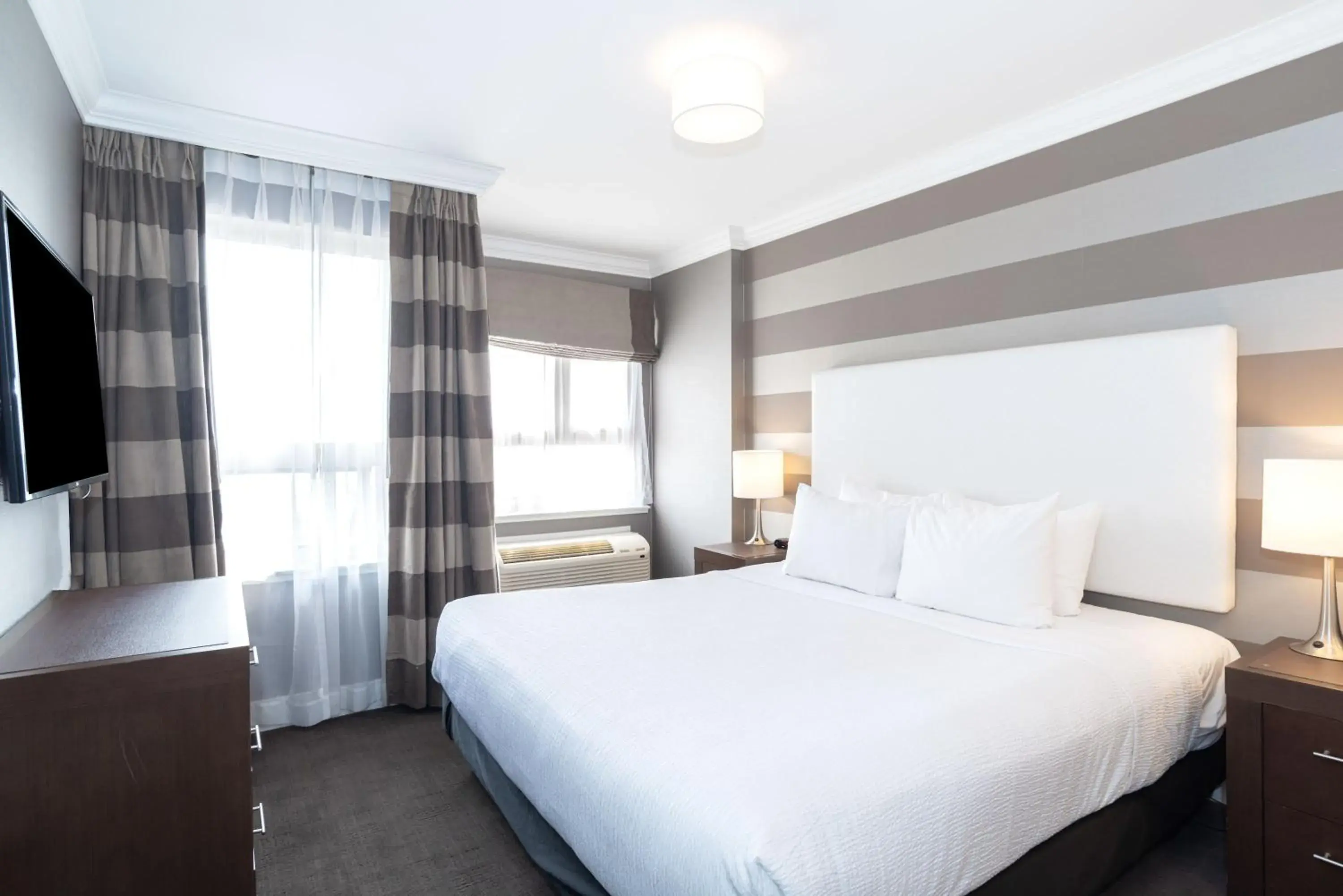 Grand Jacuzzi Suite, 1 King Bed, Sofa Bed, Kitchen, W/D, Balcony, View in Sandman Hotel Edmonton West Grand Jacuzzi Suite, 1 King Bed, Sofa Bed, Kitchen, W/D, Balcony, View in Sandman Hotel Edmonton West