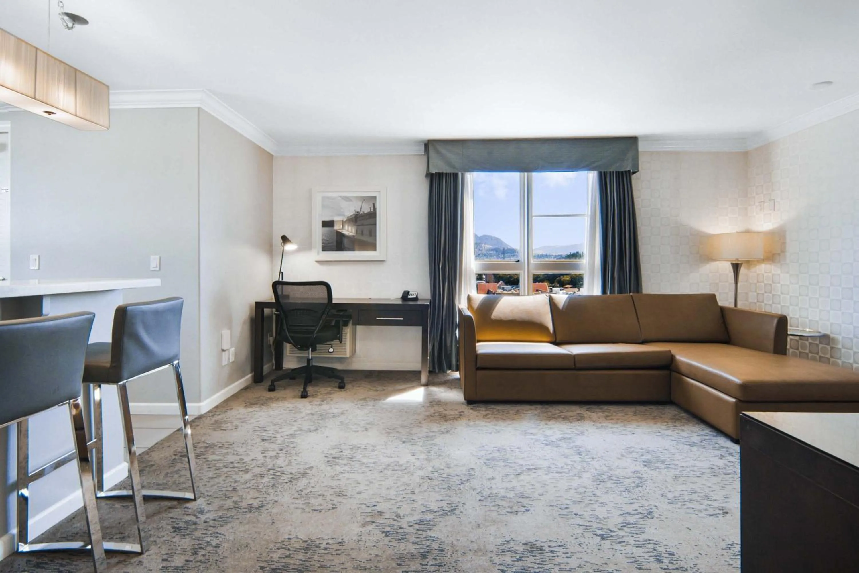 Photo of the whole room in Sandman Hotel & Suites Kelowna