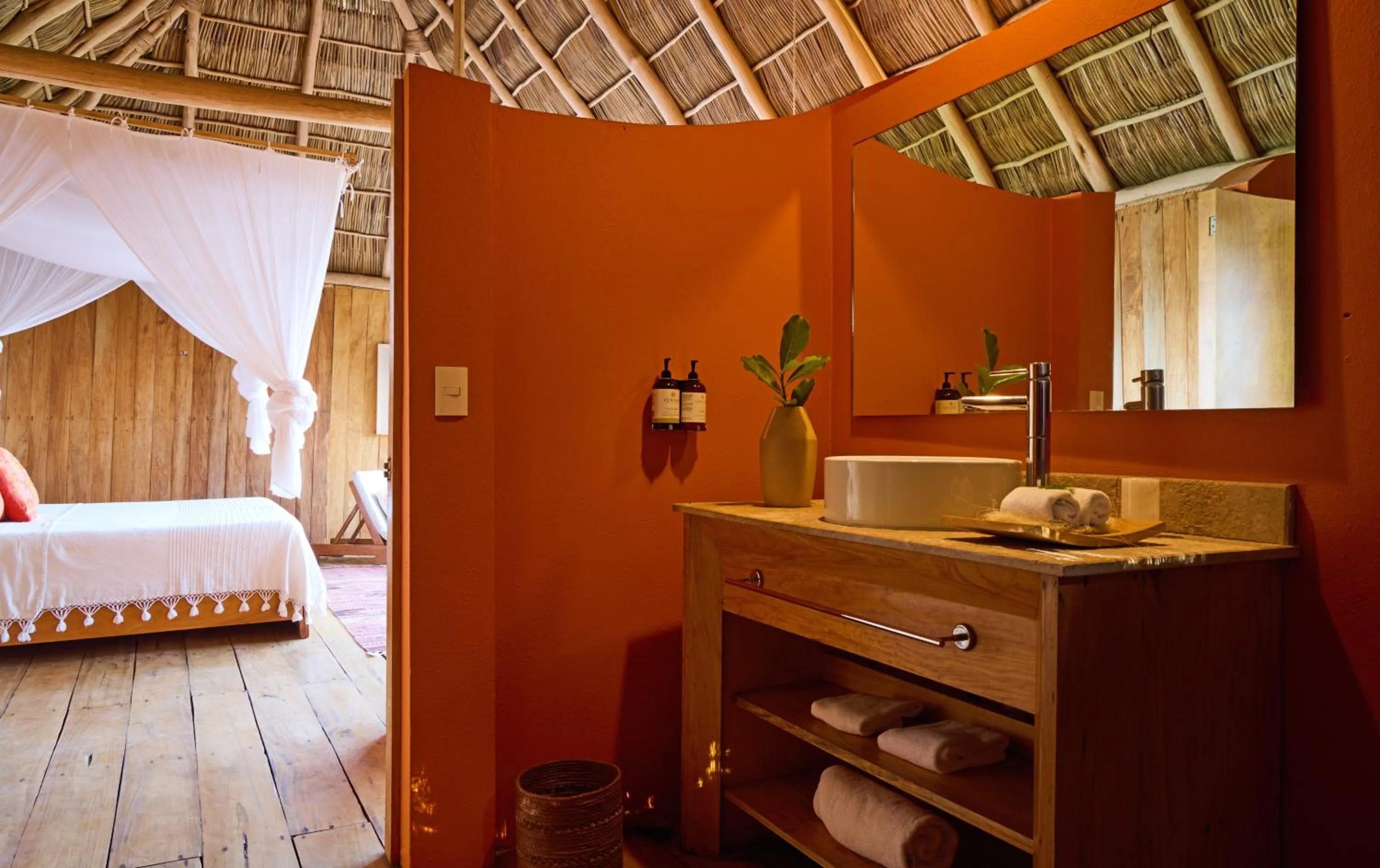 Bathroom, Bed in Xinalani Retreat Mexico