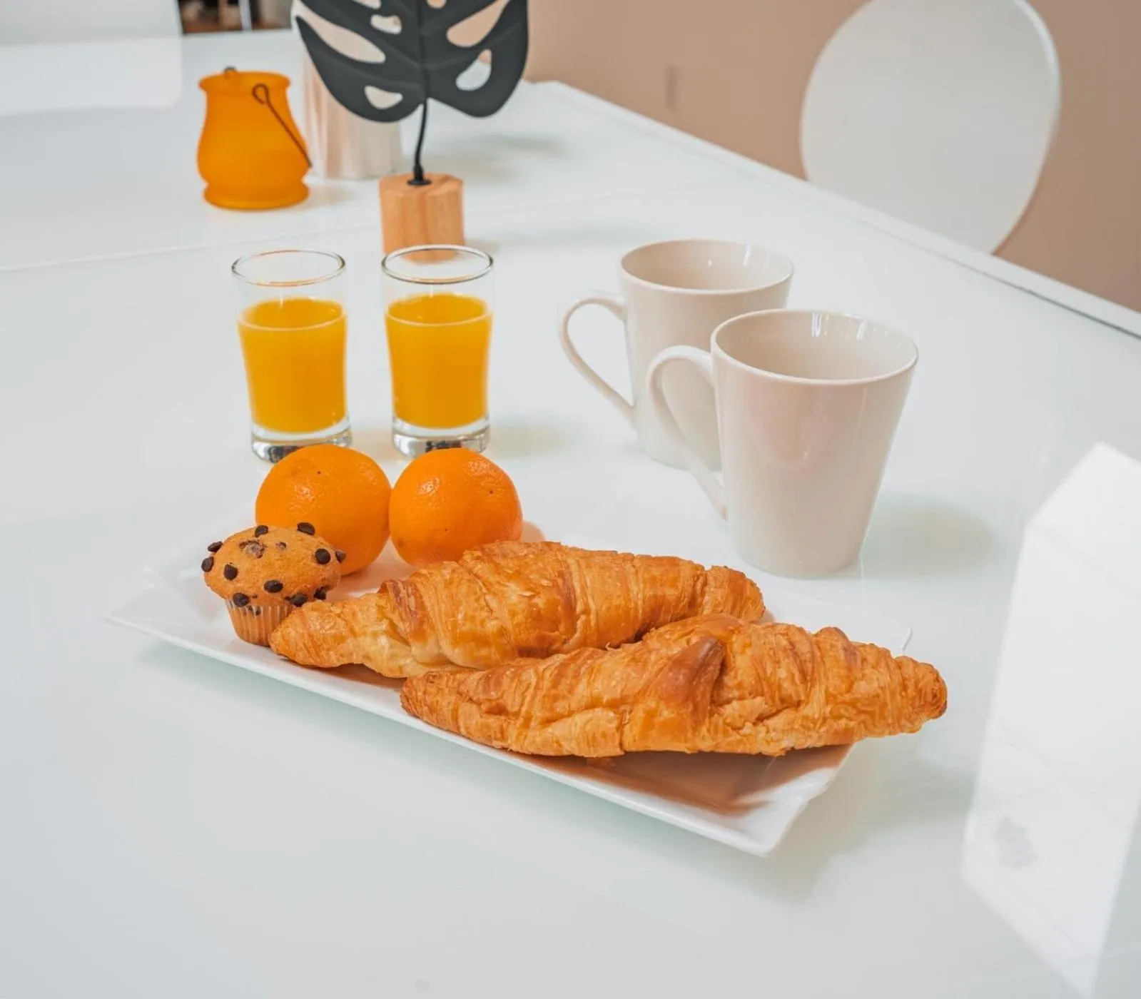 Continental breakfast in Hotel de Paris Montreal