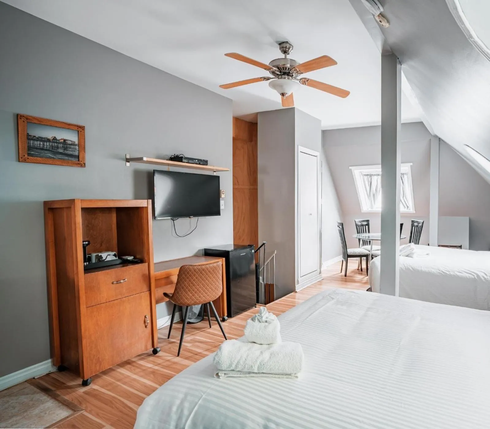 Bedroom in Hotel de Paris Montreal