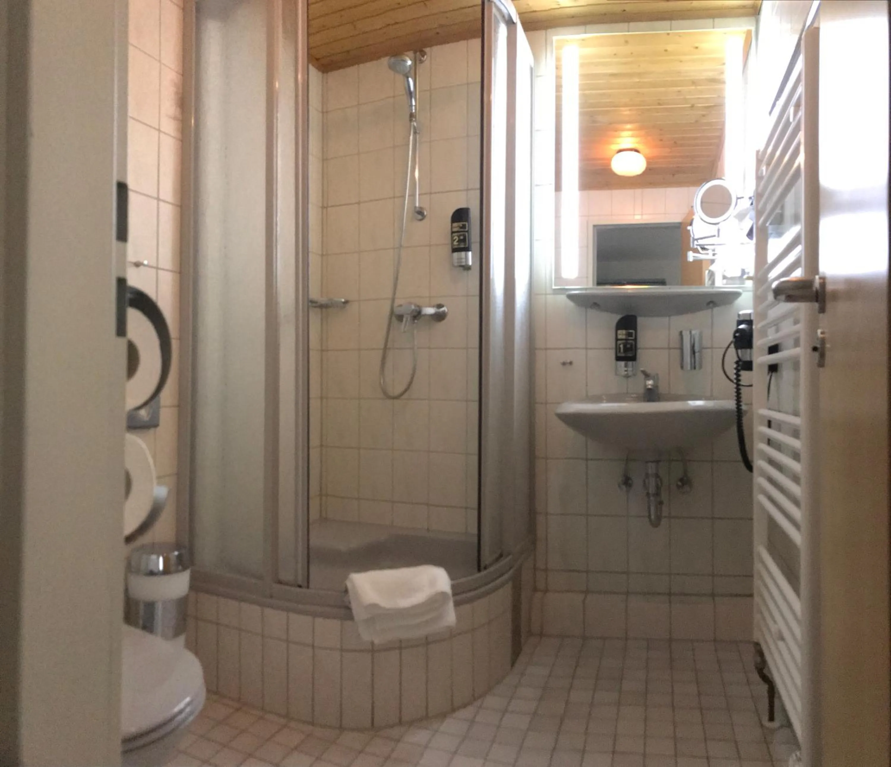 Bathroom in Hotel Zur Sonne