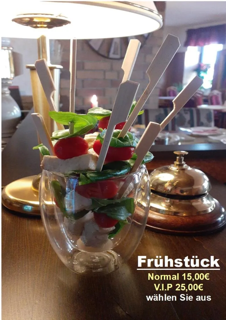 Restaurant/places to eat in Hotel Zur Sonne