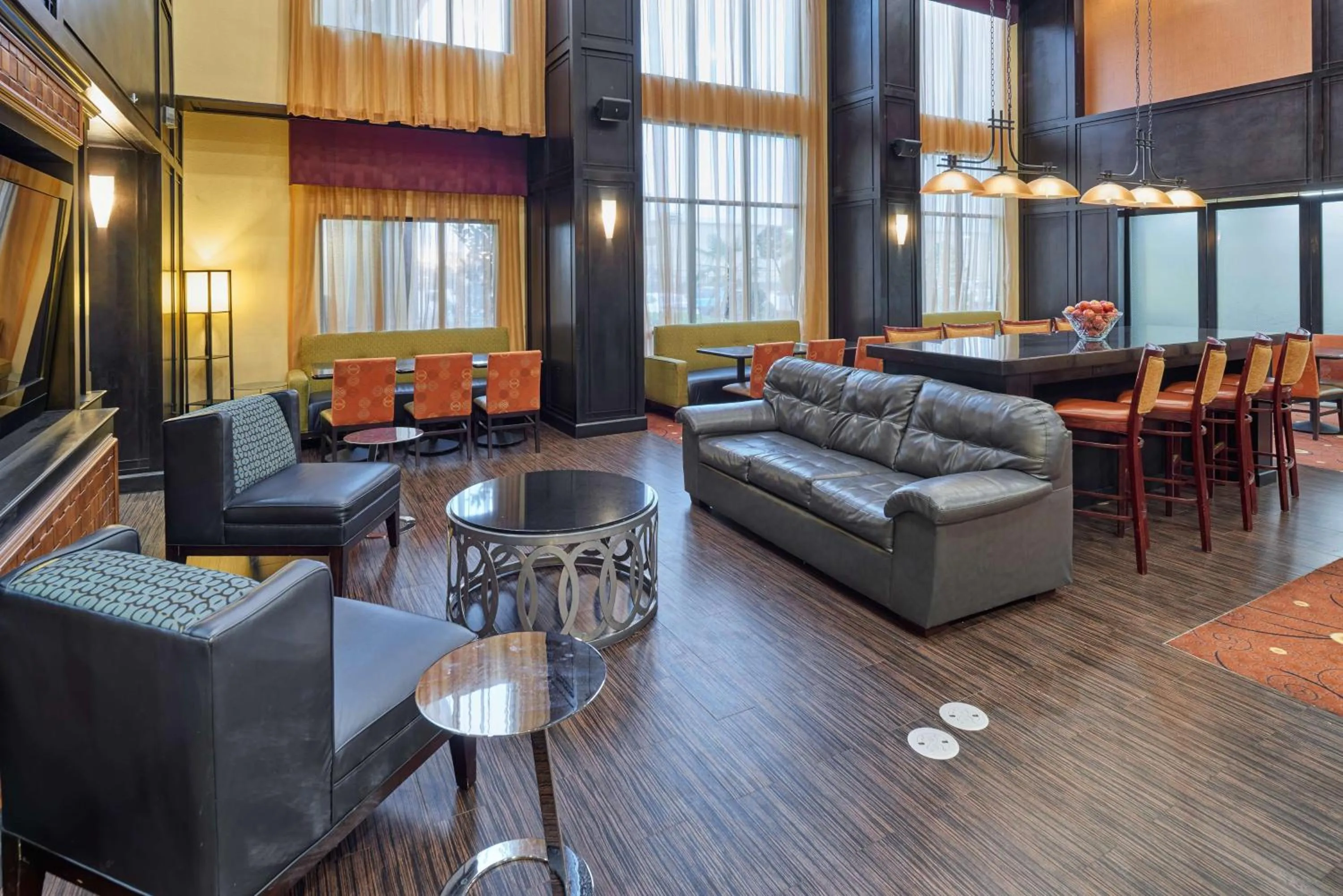 Lobby or reception in Hampton Inn & Suites Longview North