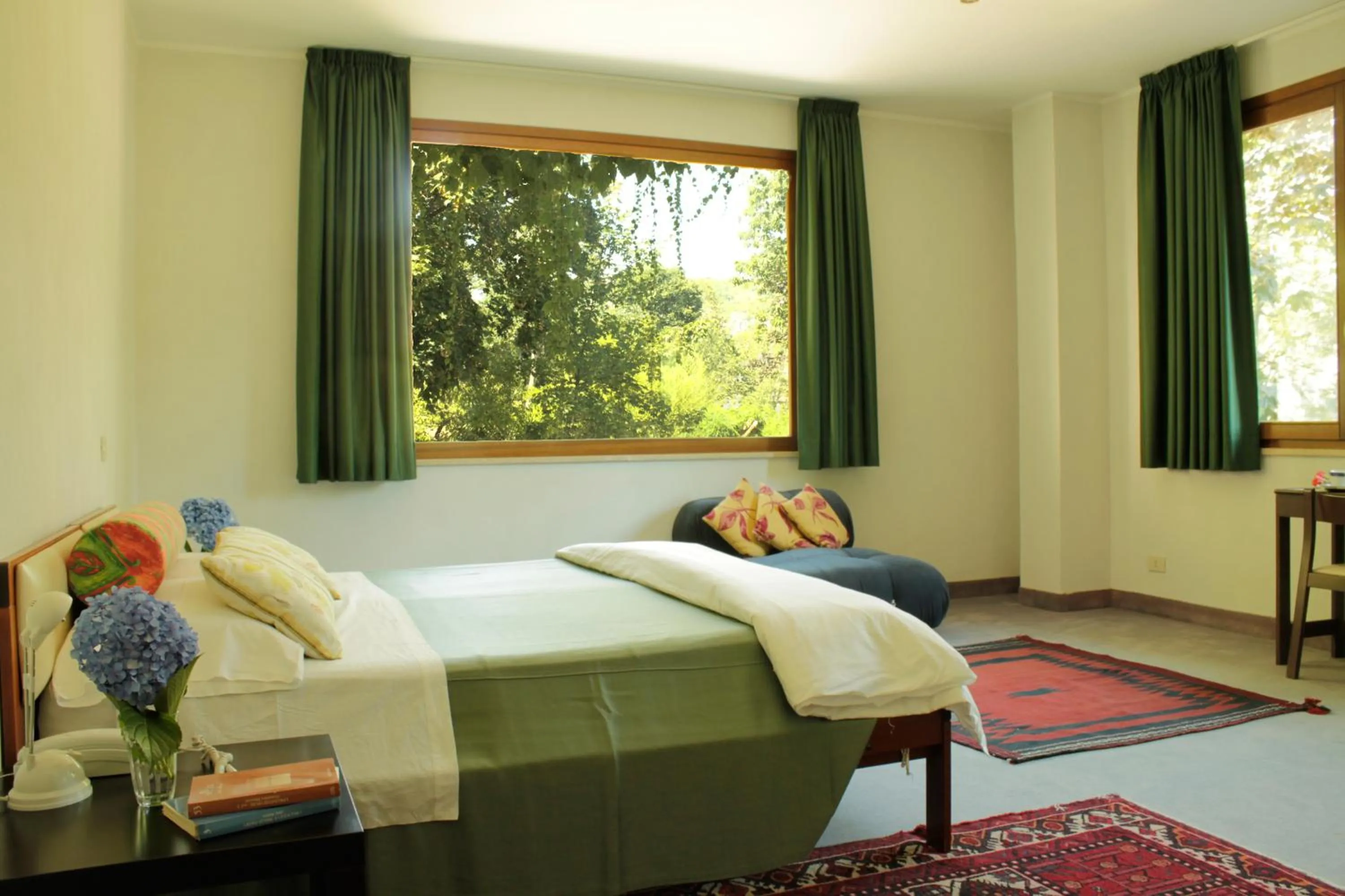 Bedroom in Hotel MariaLetizia