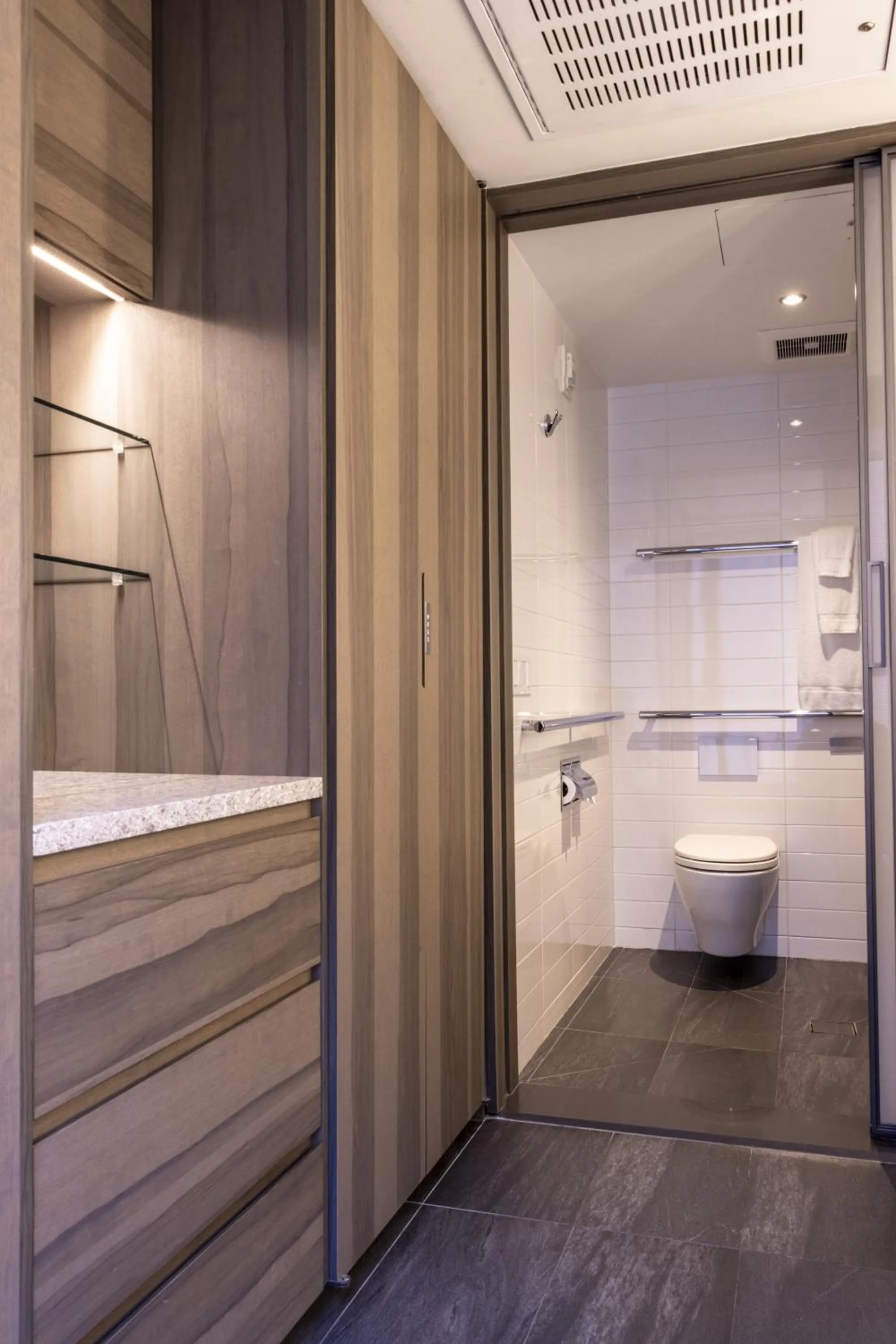 Bathroom in Carnegie Hotel