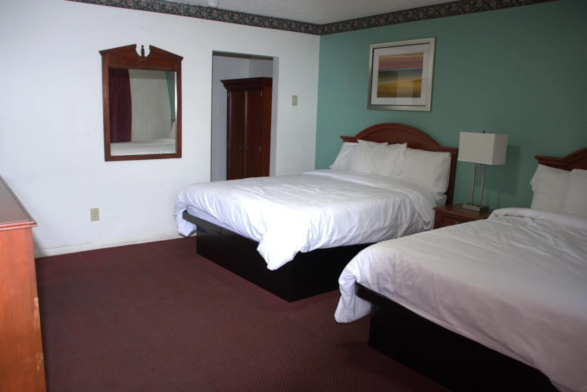 Bed in Ventura Motel