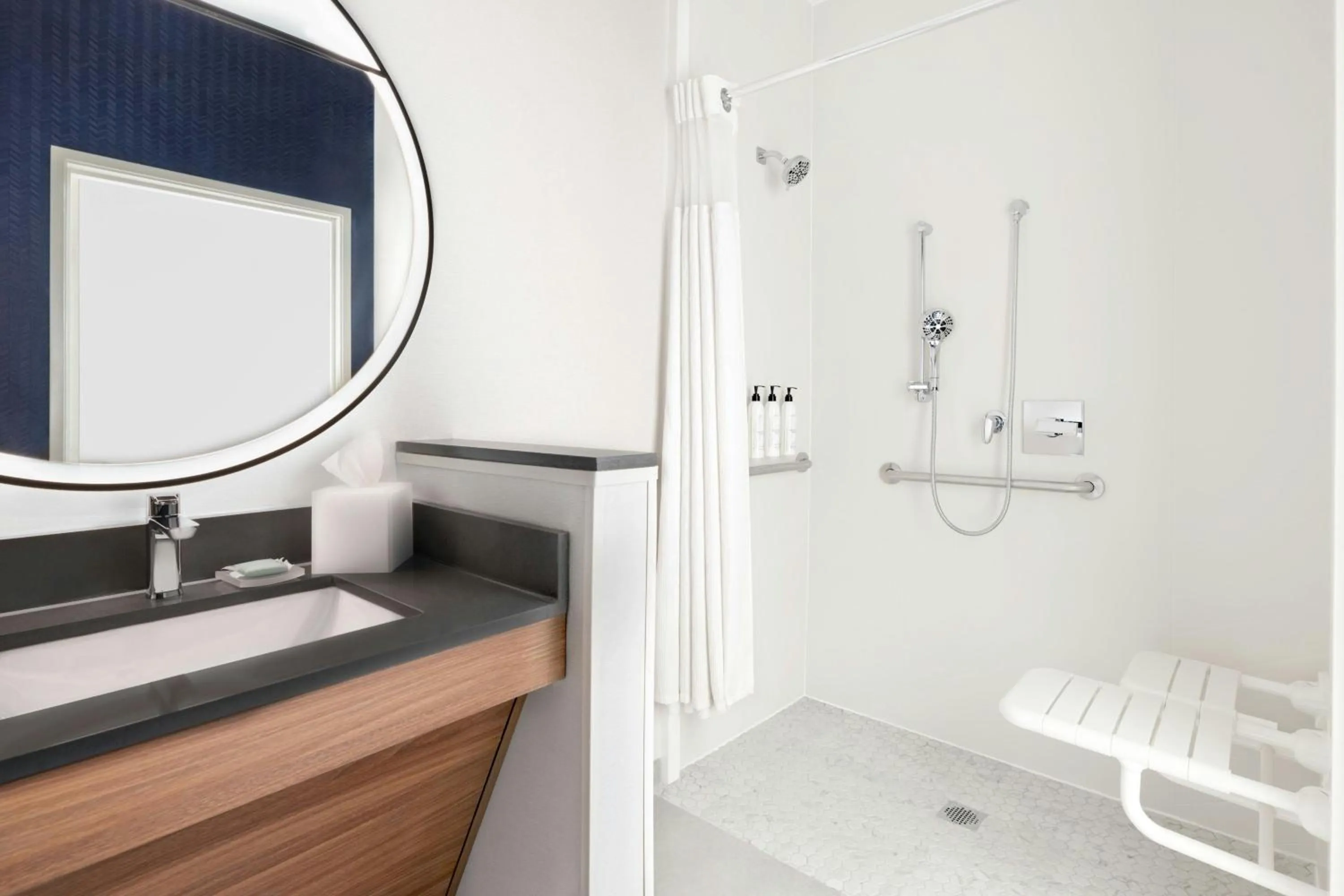 Bathroom in Fairfield Inn & Suites Saginaw