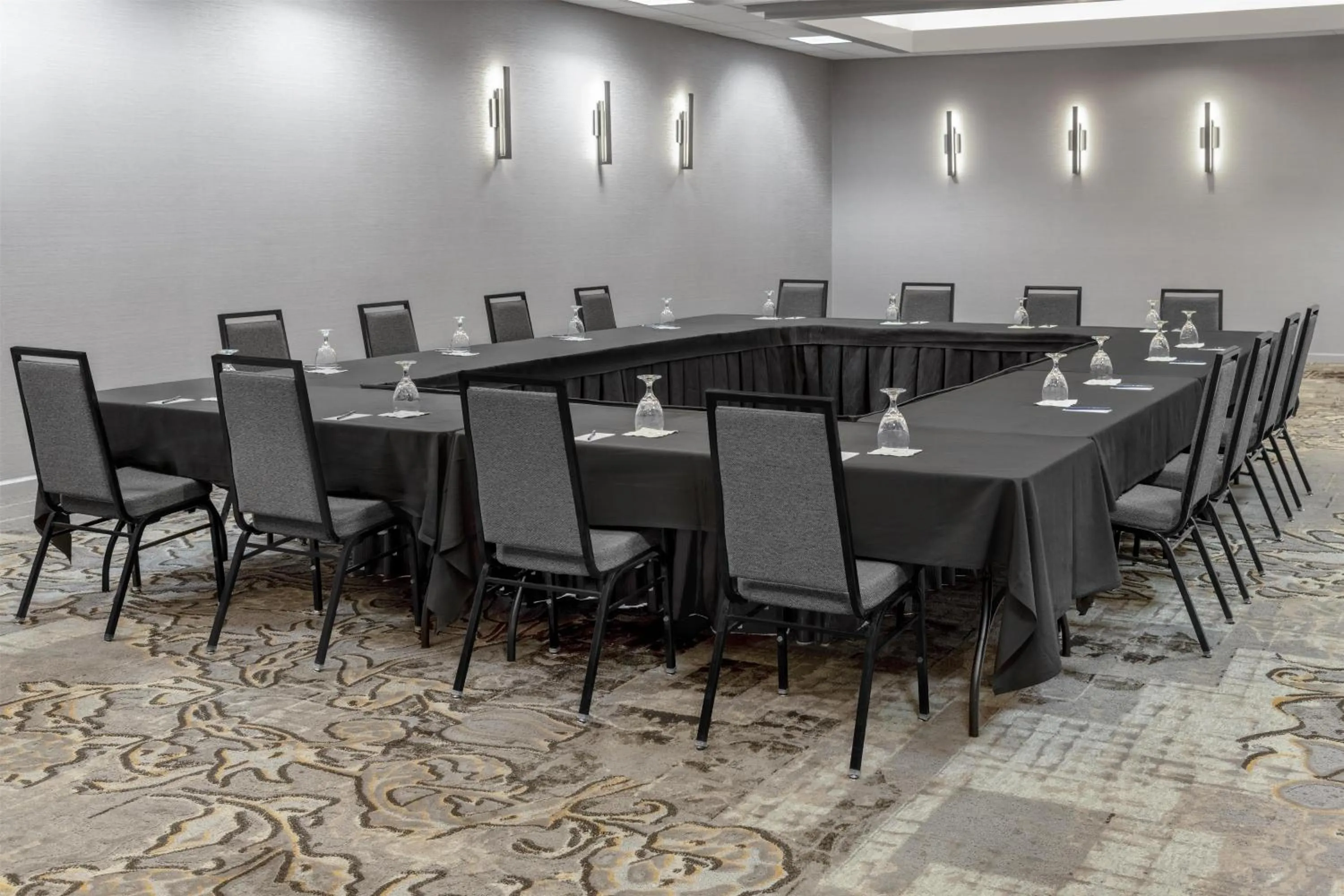 Meeting/conference room in DoubleTree by Hilton Springfield