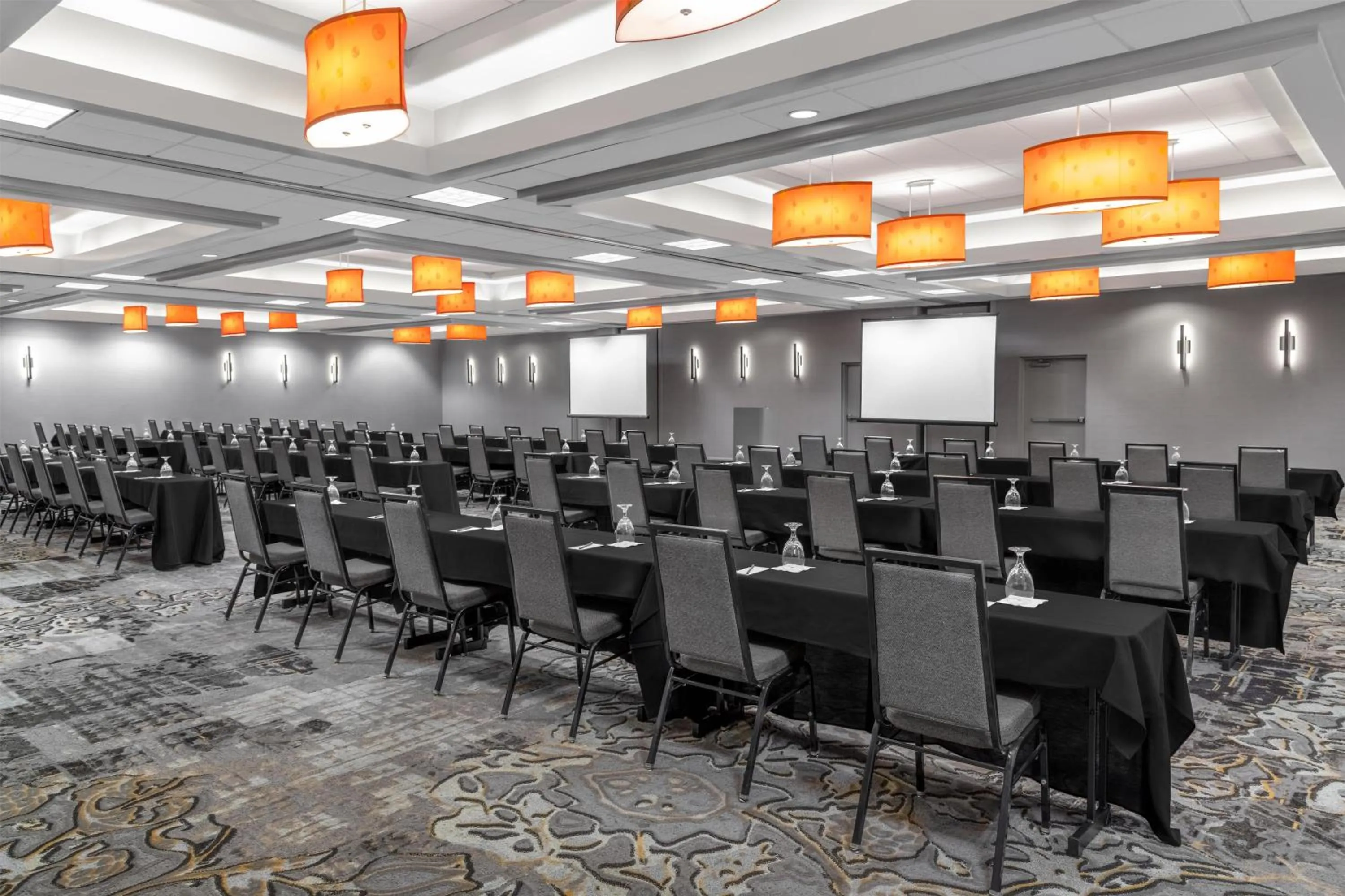Meeting/conference room in DoubleTree by Hilton Springfield