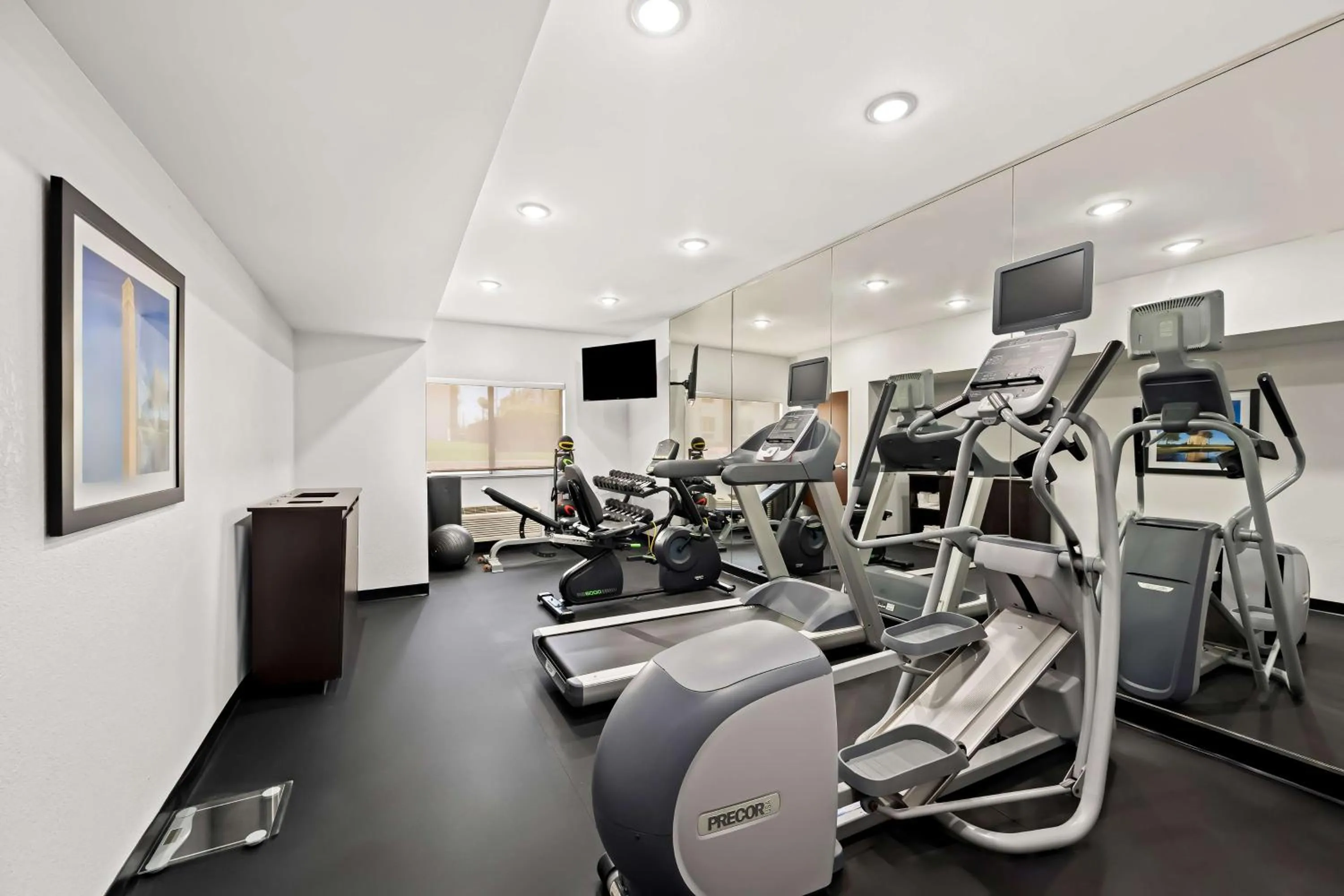 Fitness centre/facilities in Best Western Bryan College Station