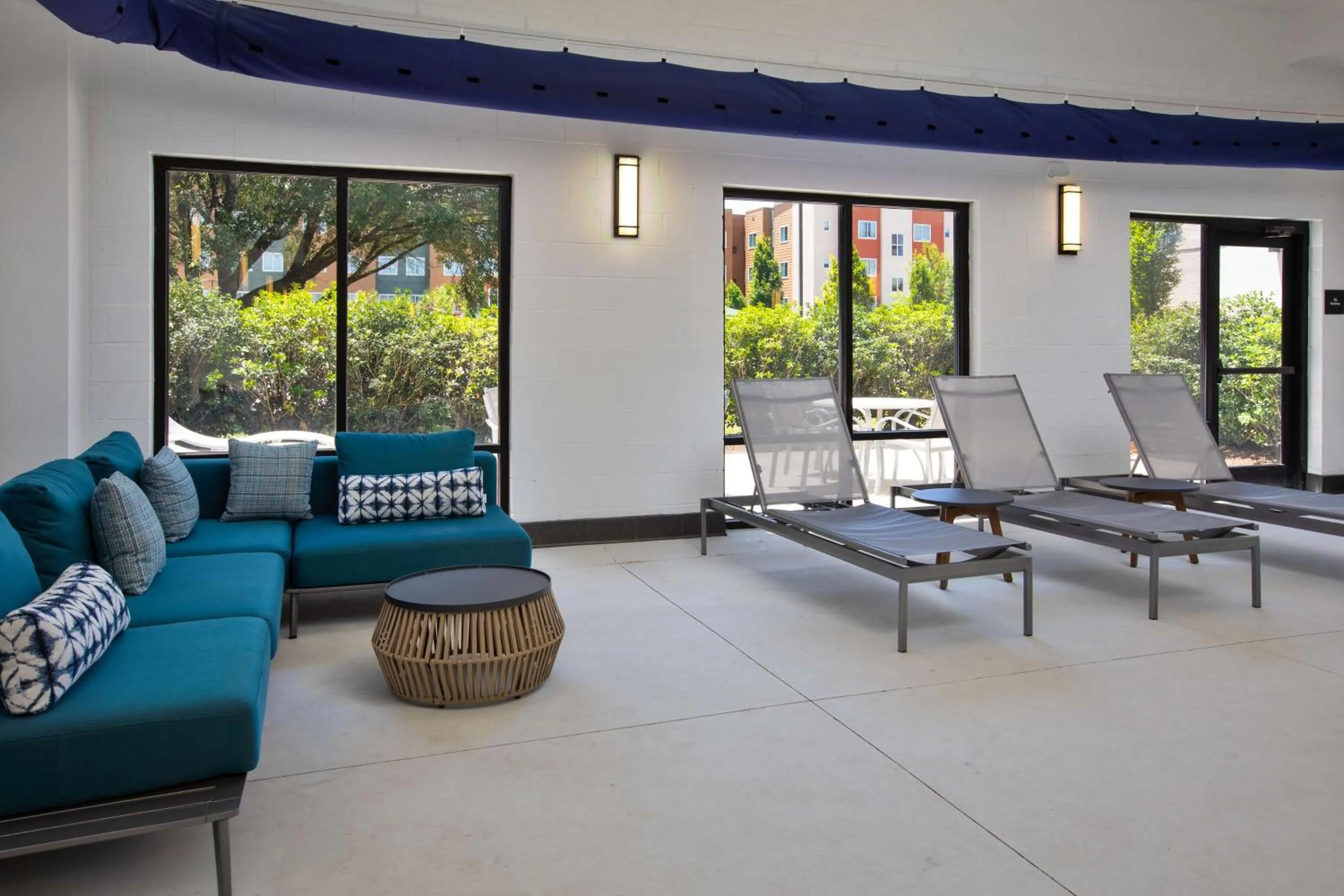 Pool view in Hampton Inn & Suites Spartanburg-I-26-Westgate Mall