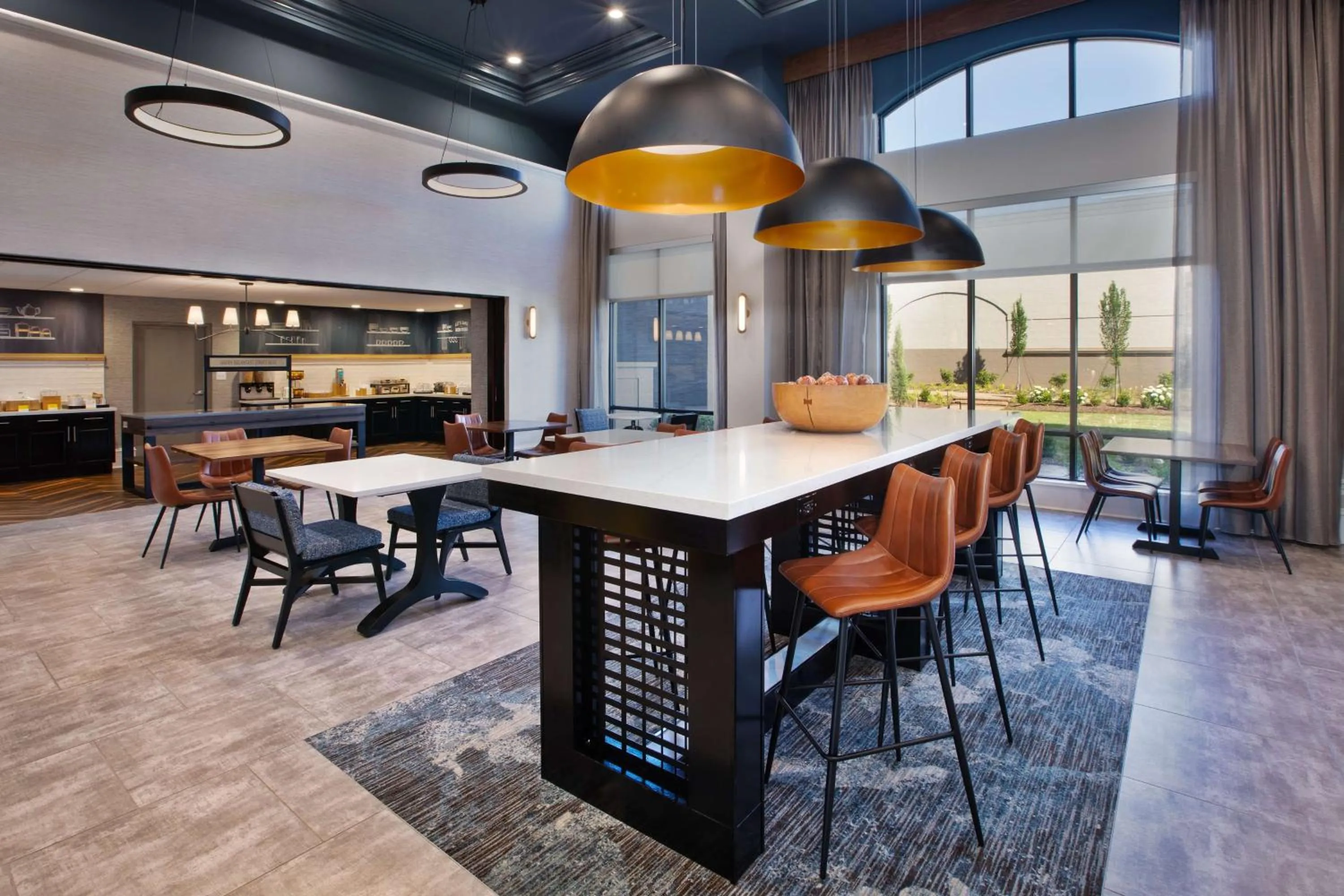 Breakfast in Hampton Inn & Suites Spartanburg-I-26-Westgate Mall