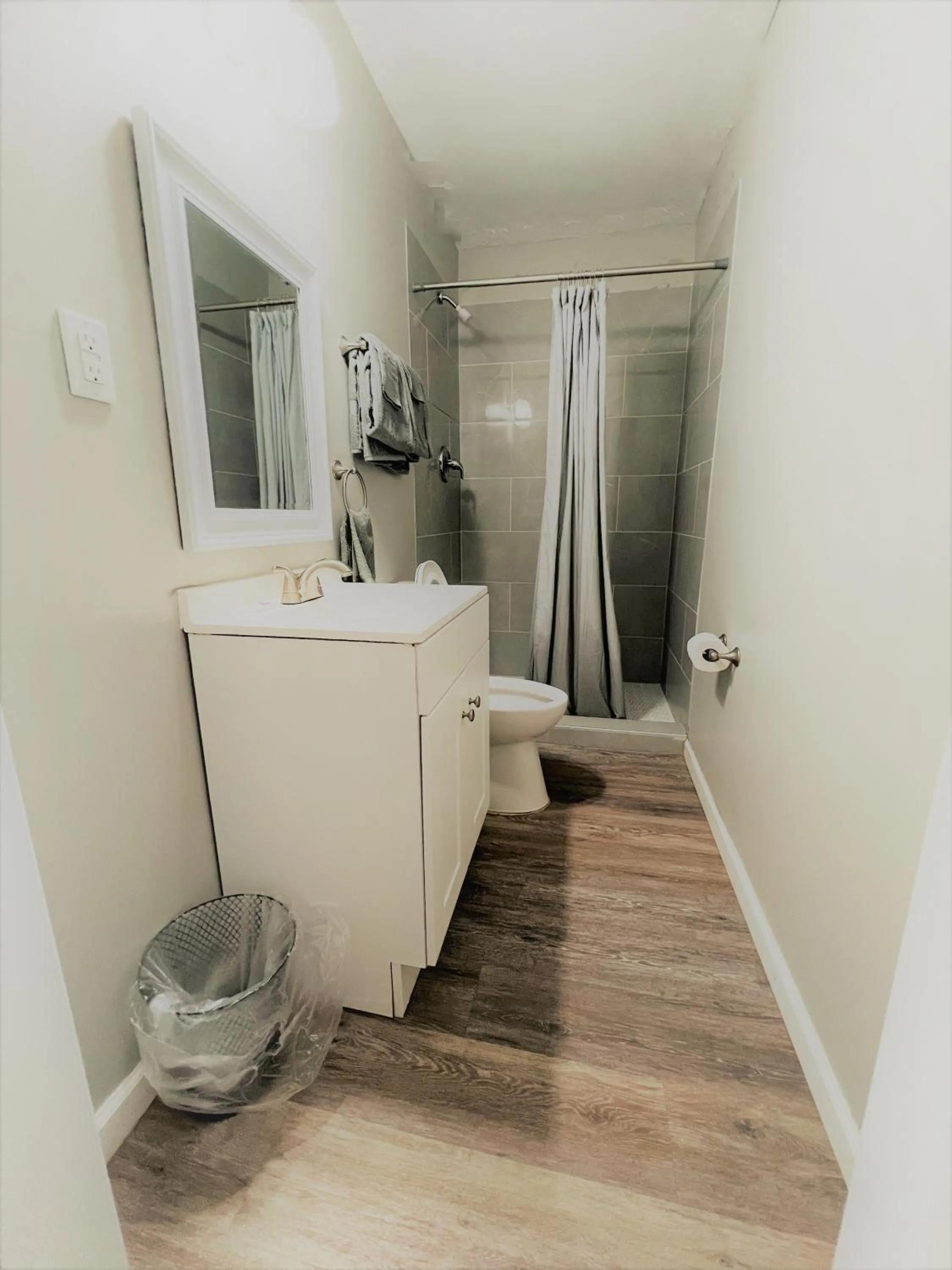 Shower in Sand Dollar Motel