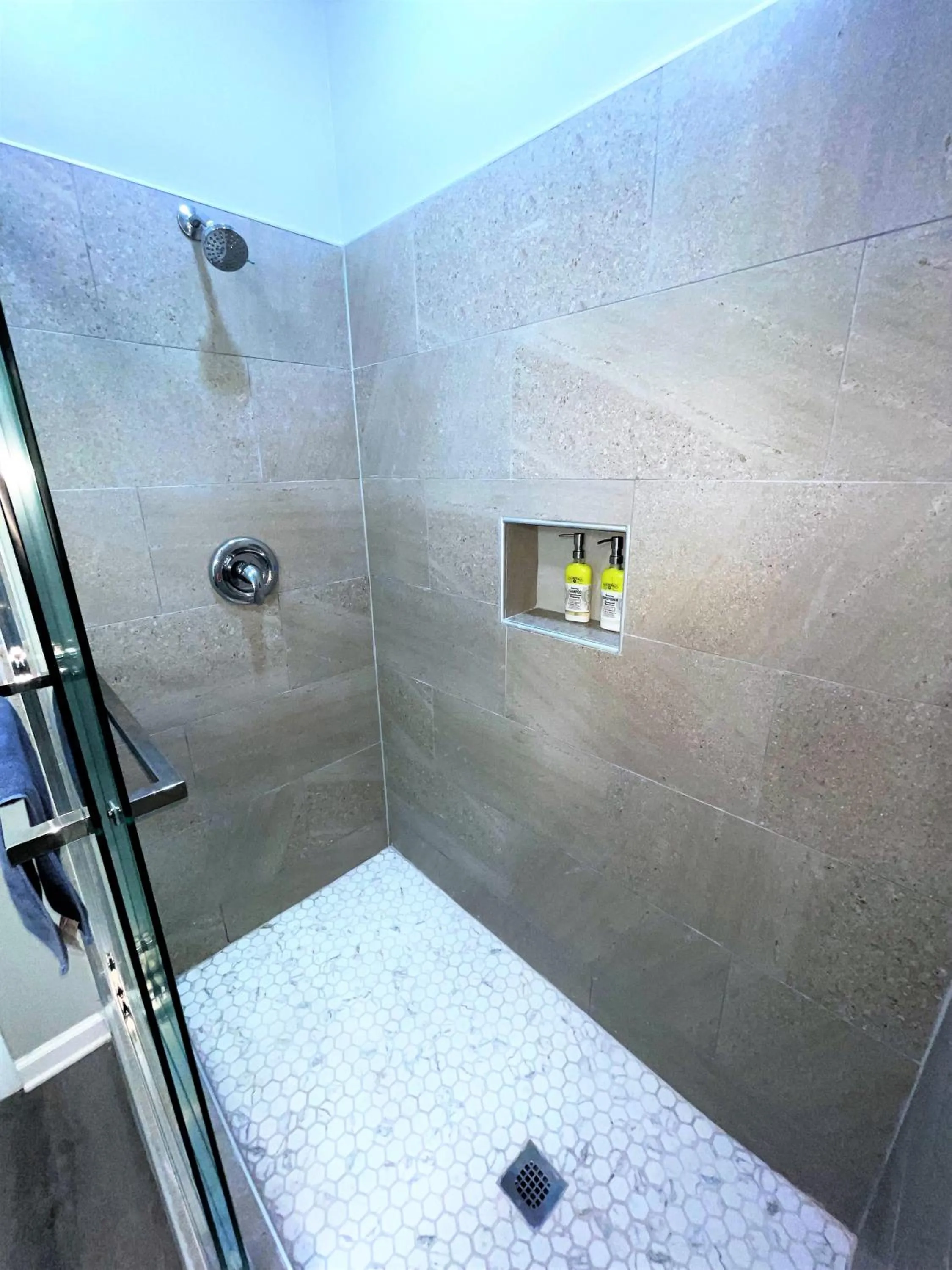 Shower in Sand Dollar Motel