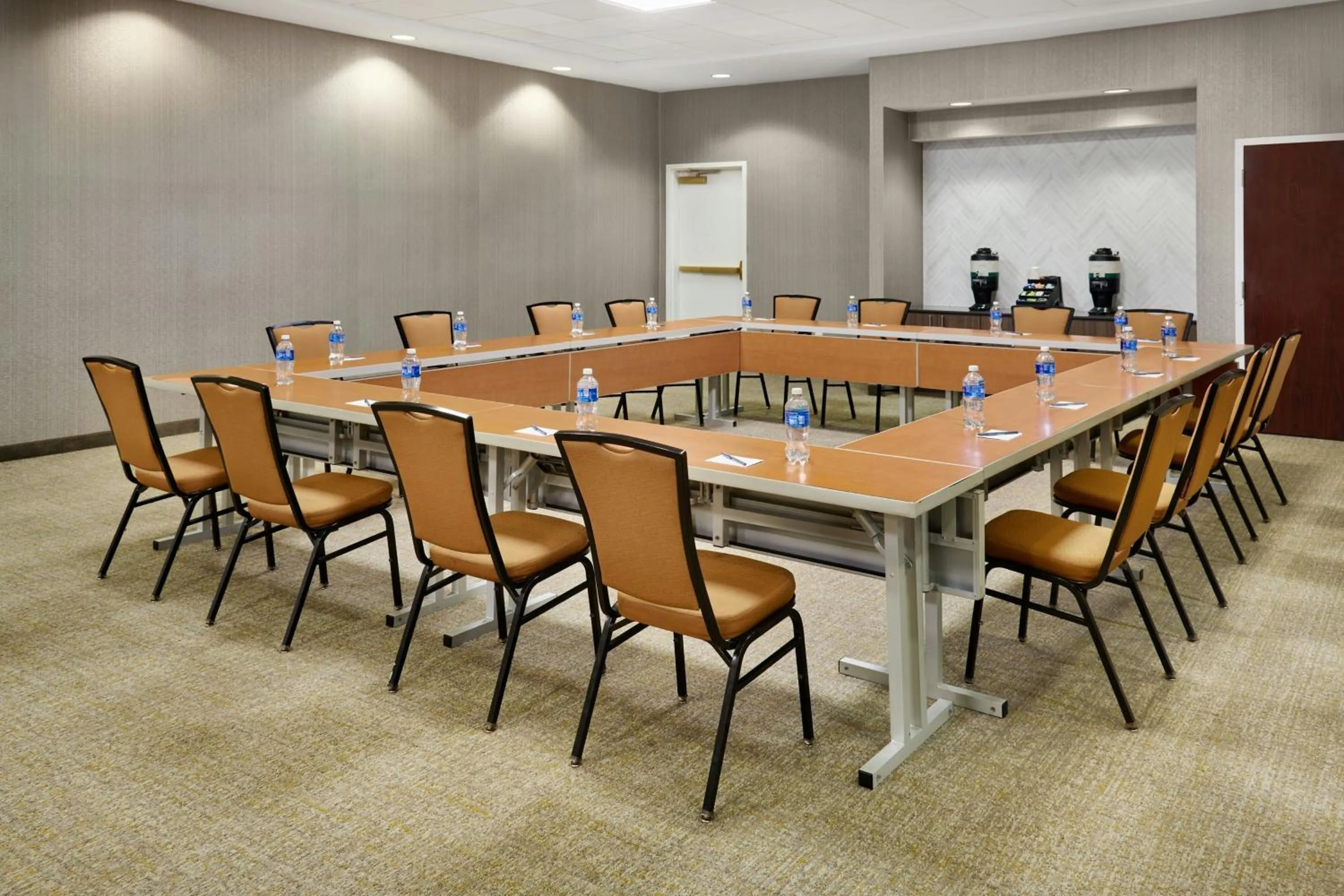 Meeting/conference room in SpringHill Suites by Marriott Lansing