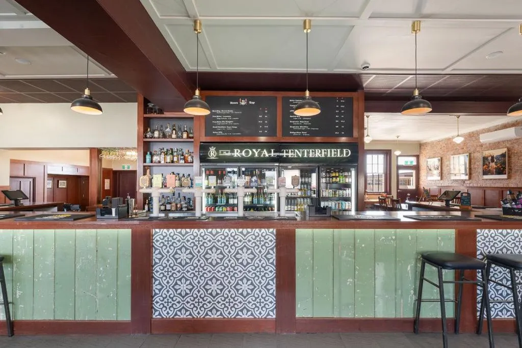 Restaurant/places to eat in Royal Motel Tenterfield
