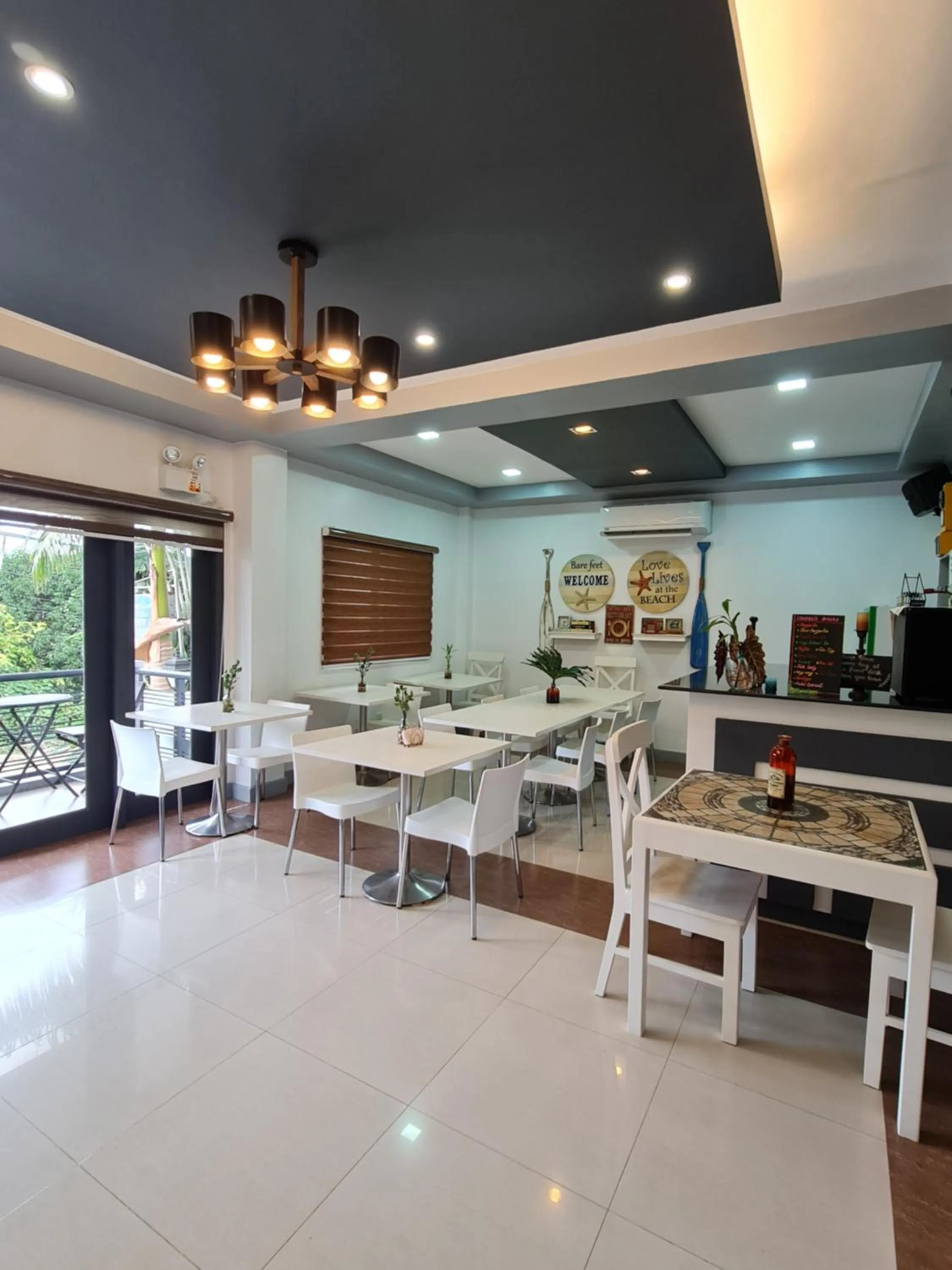 Restaurant/places to eat in Bayview Country Inn El Nido