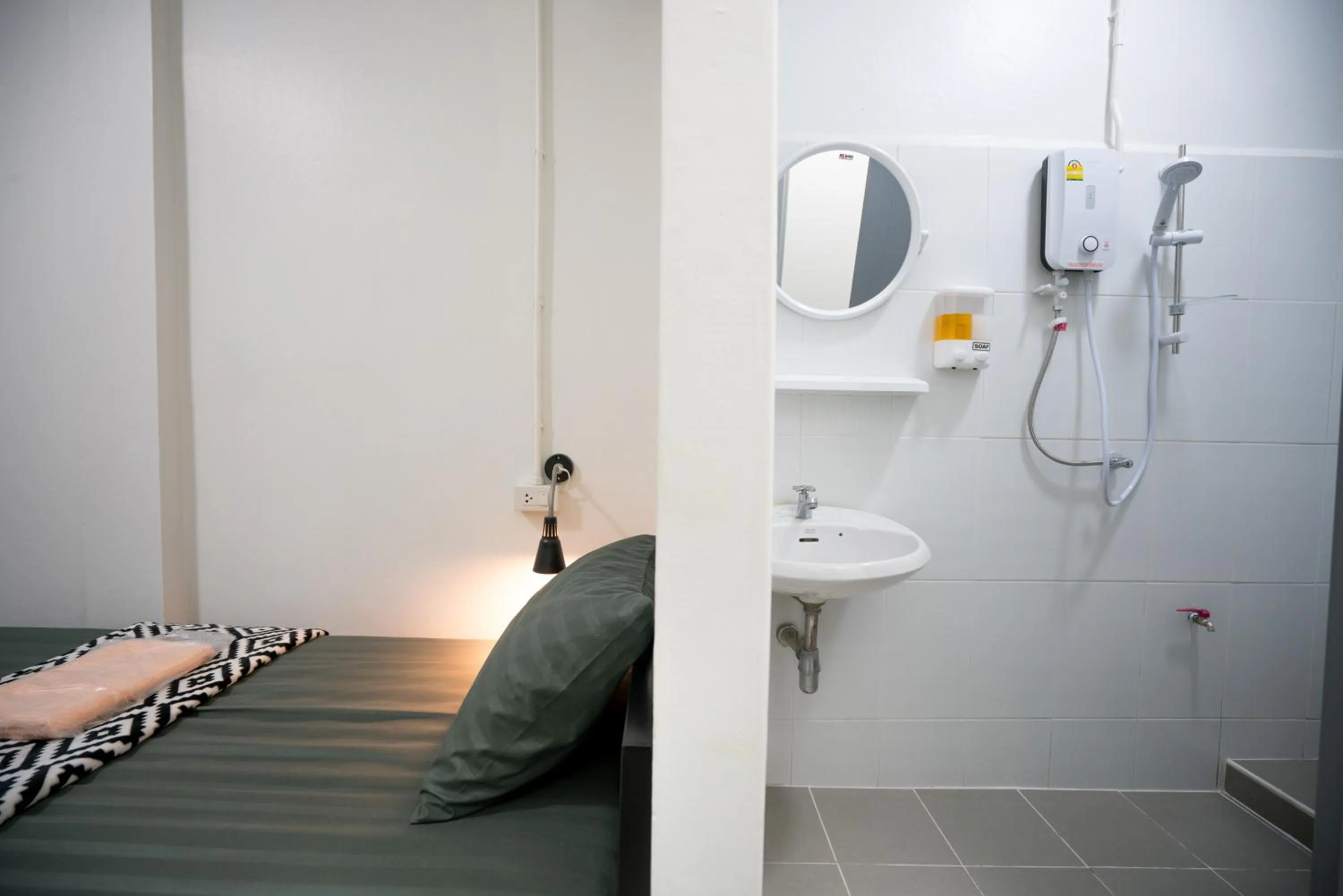 Dhub Hostel Donmueng