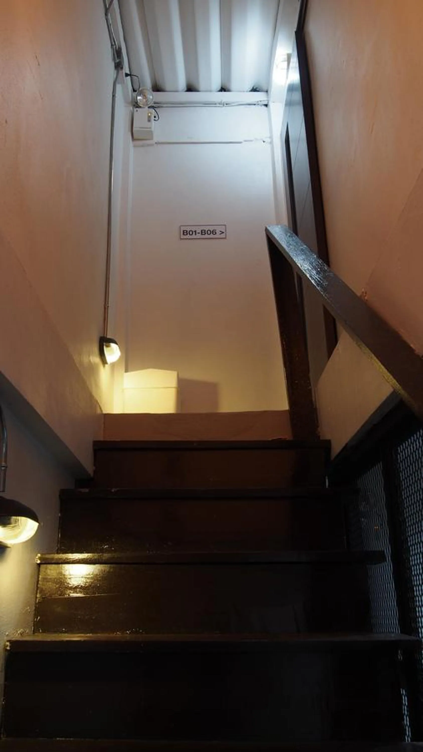 Decorative detail in Dhub Hostel Donmueng