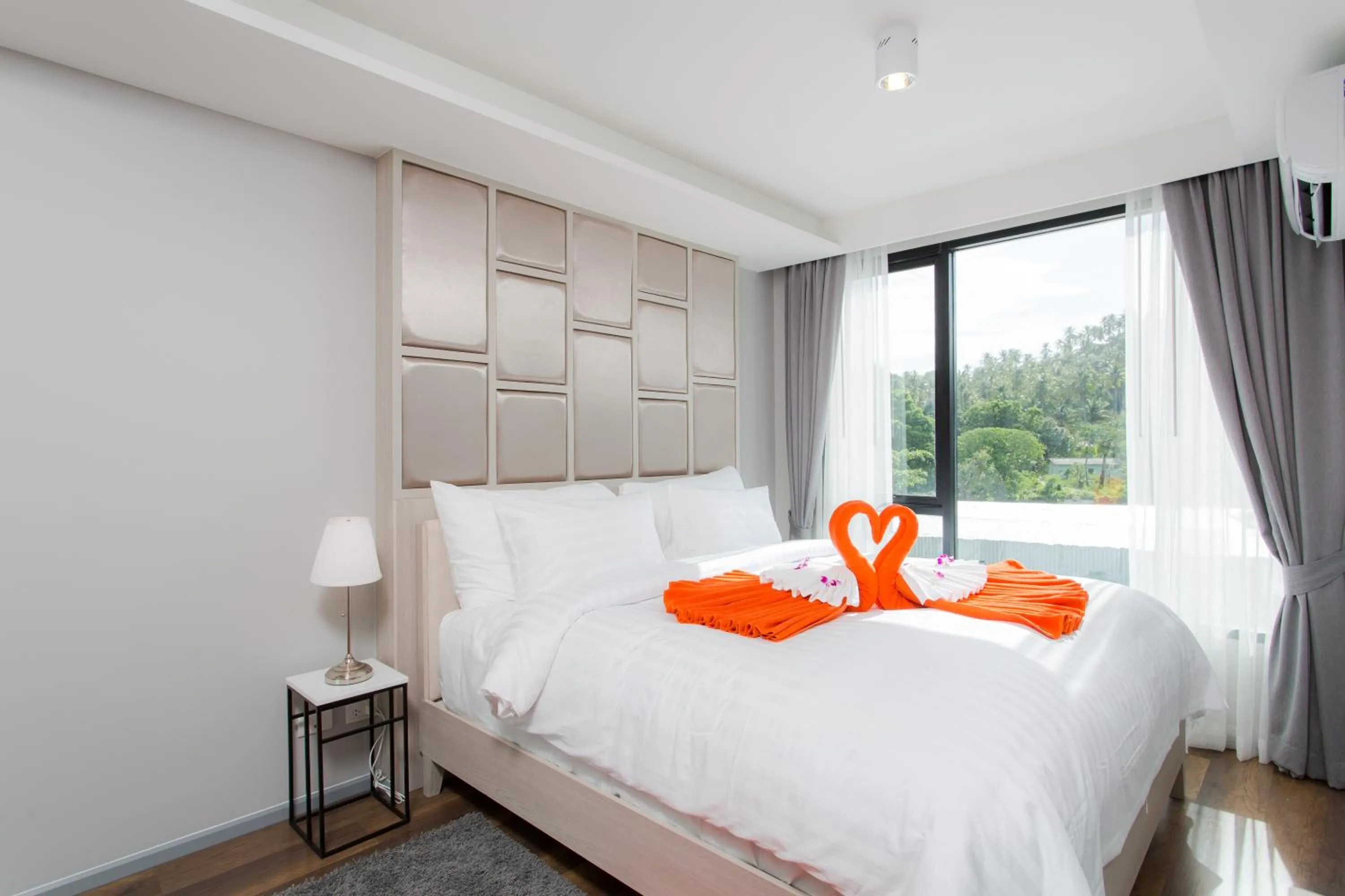 Bedroom, Bed in 6th Avenue Surin Beach - Official Account