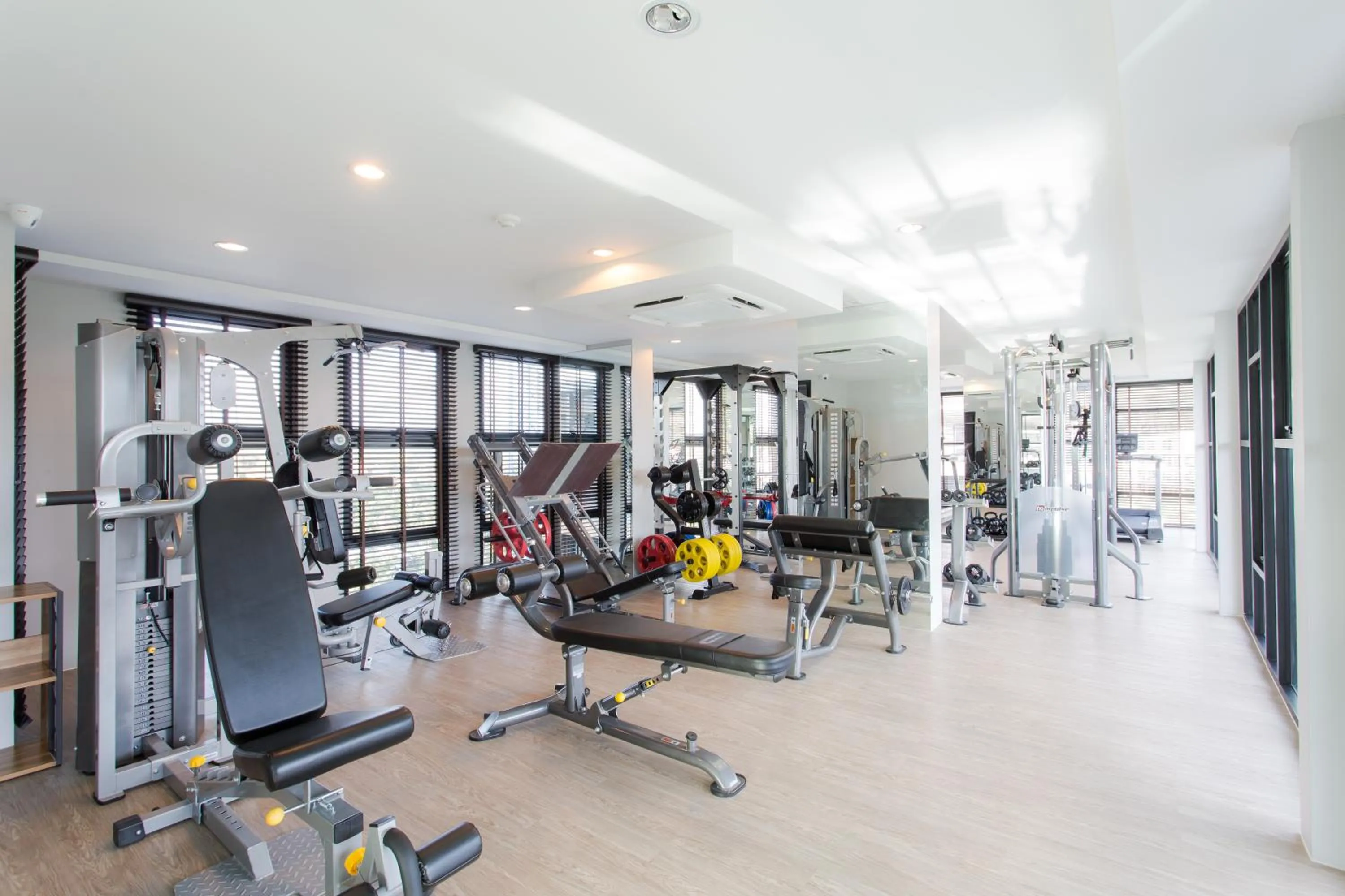 Fitness centre/facilities in 6th Avenue Surin Beach - Official Account