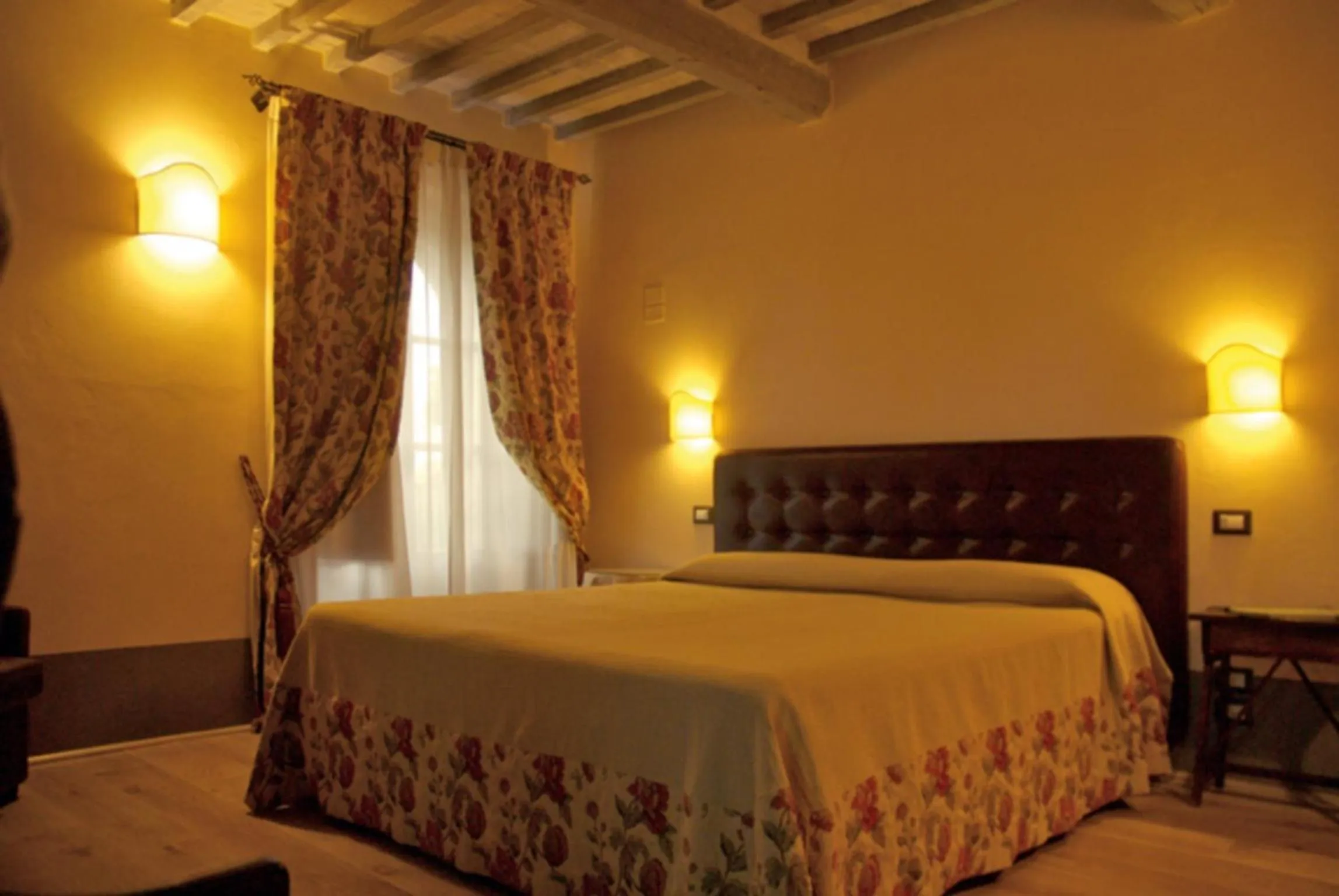Bed in Agriturismo La Sovana