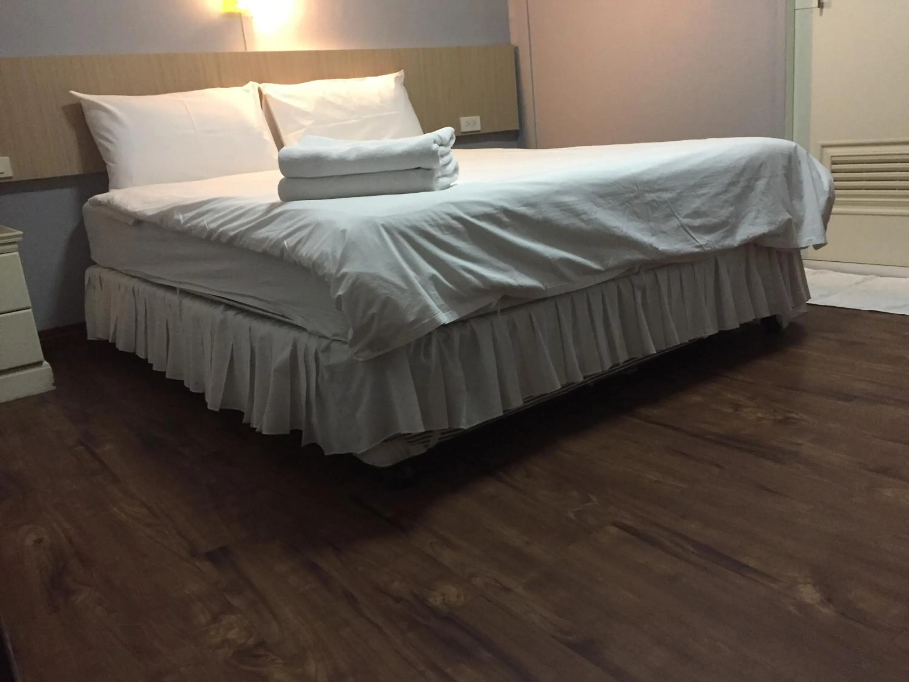 Bed in Nawaporn Place