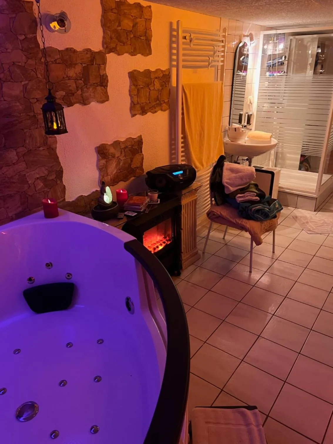 Hot Tub in Haus Drei Tannen