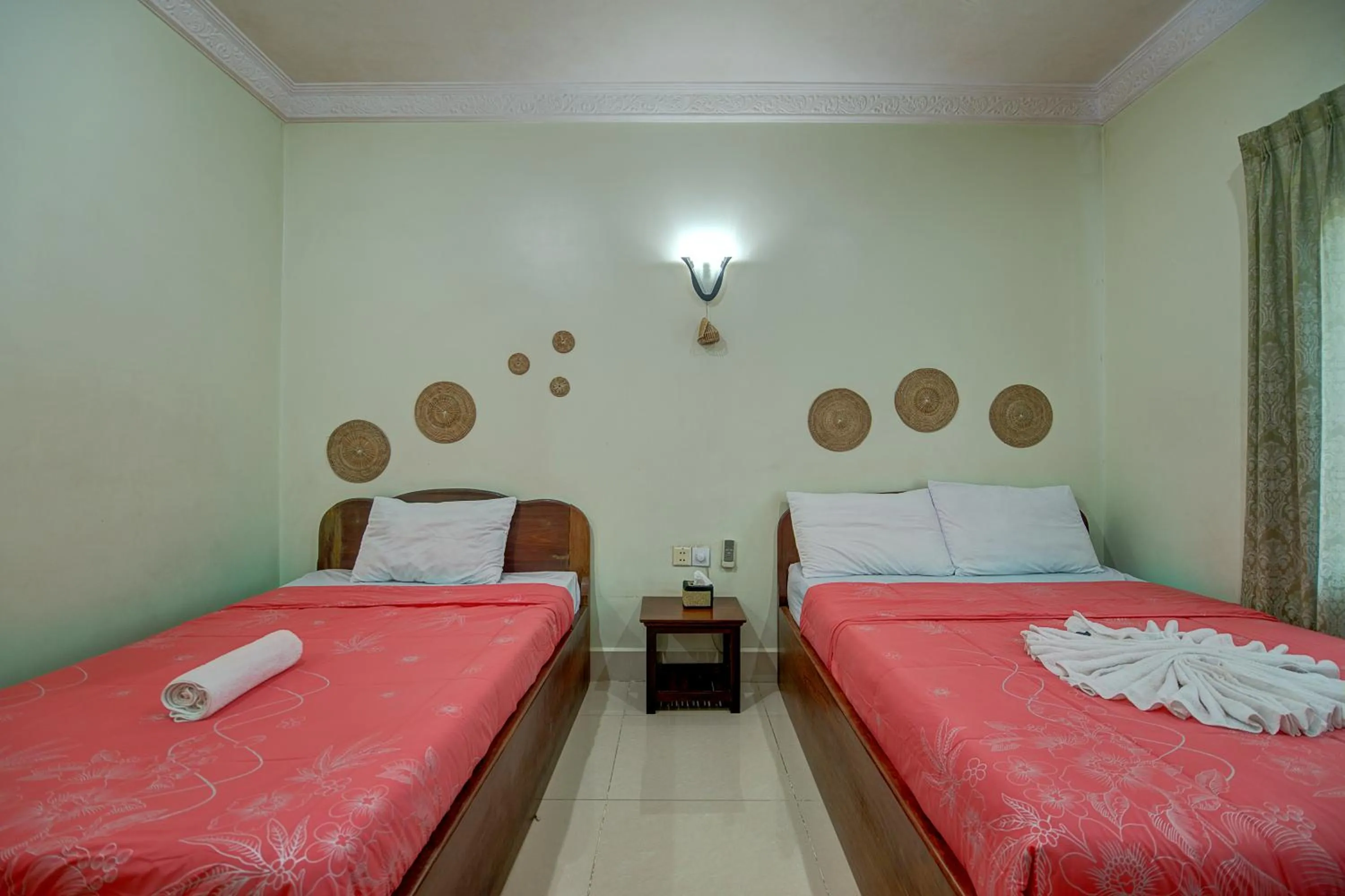 Photo of the whole room, Bed in DV Angkor Villa