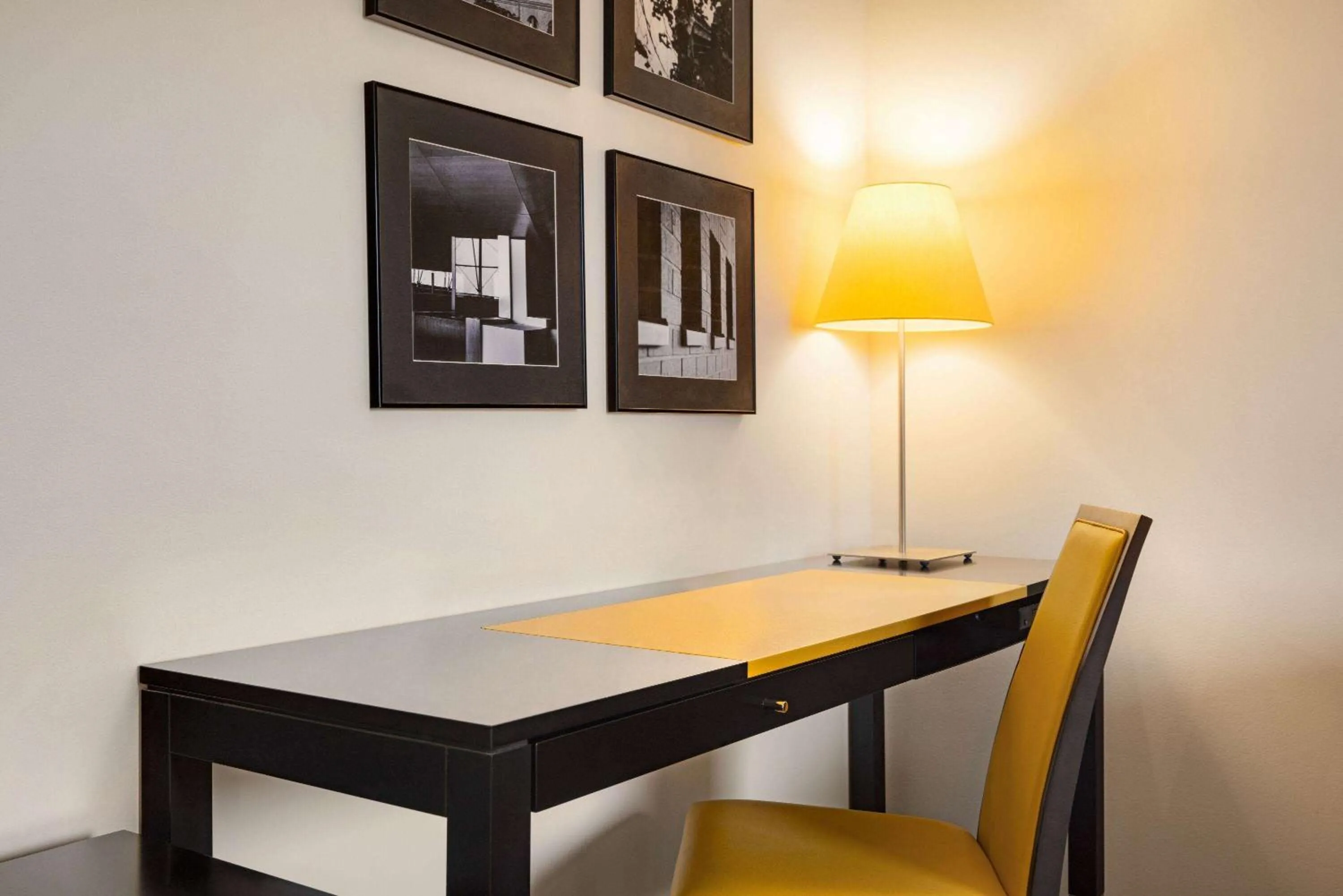 Photo of the whole room in Vienna House Easy by Wyndham Katowice