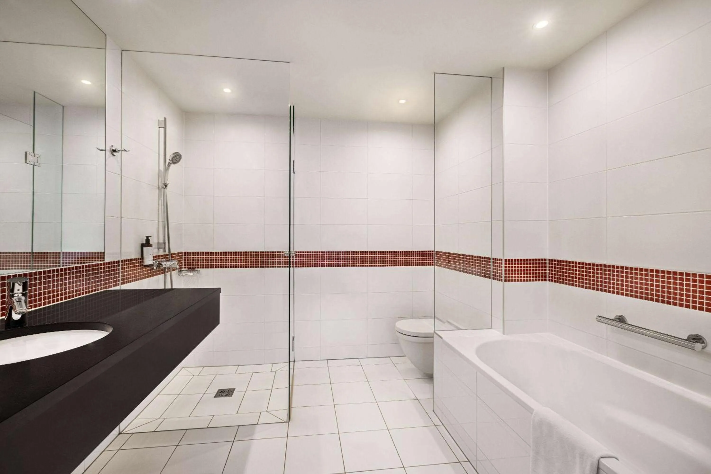 Photo of the whole room in Vienna House Easy by Wyndham Katowice