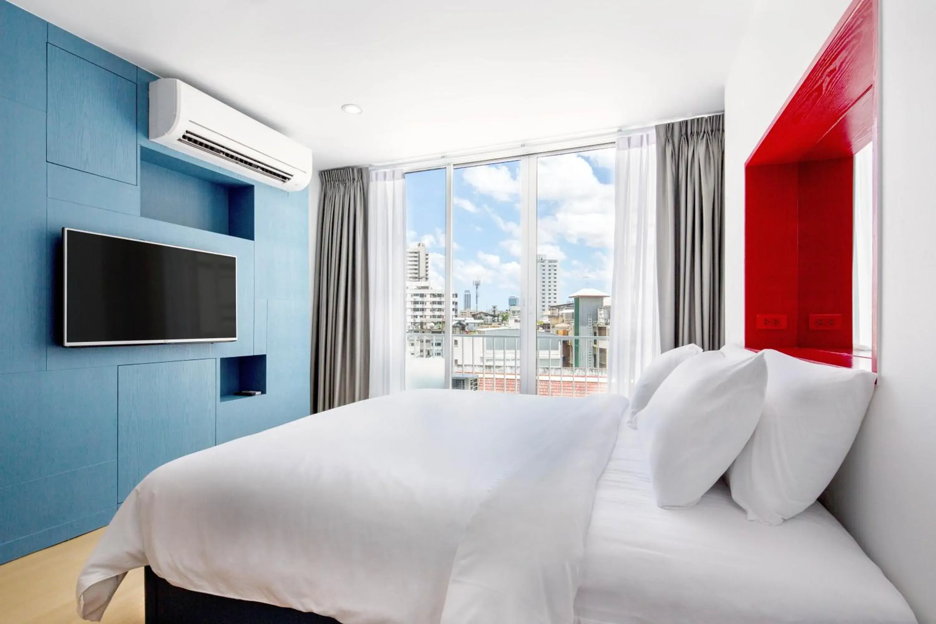 Double Room in 128 room and massage Double Room in 128 room and massage