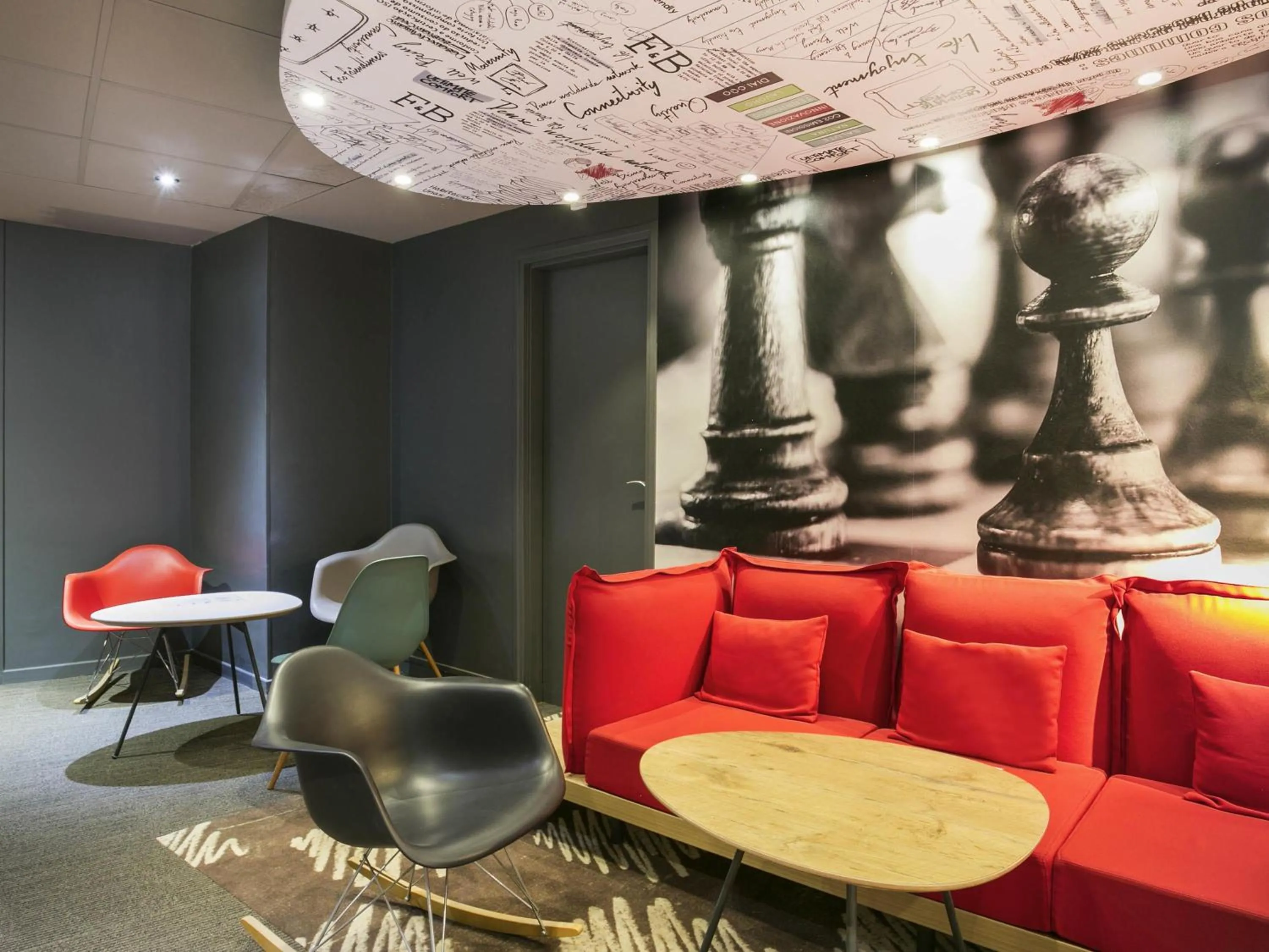 Meeting/conference room in ibis Avignon Sud