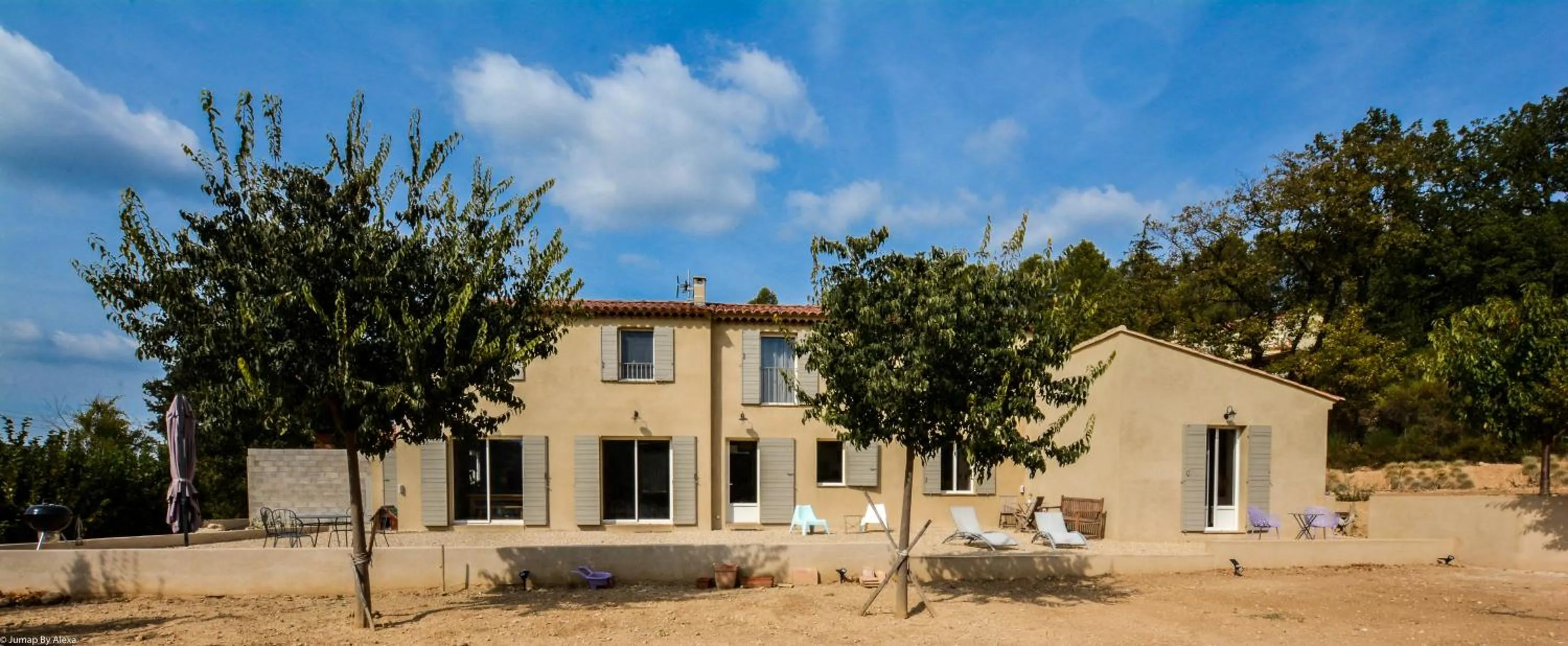 Garden view in Campagne Cérès
