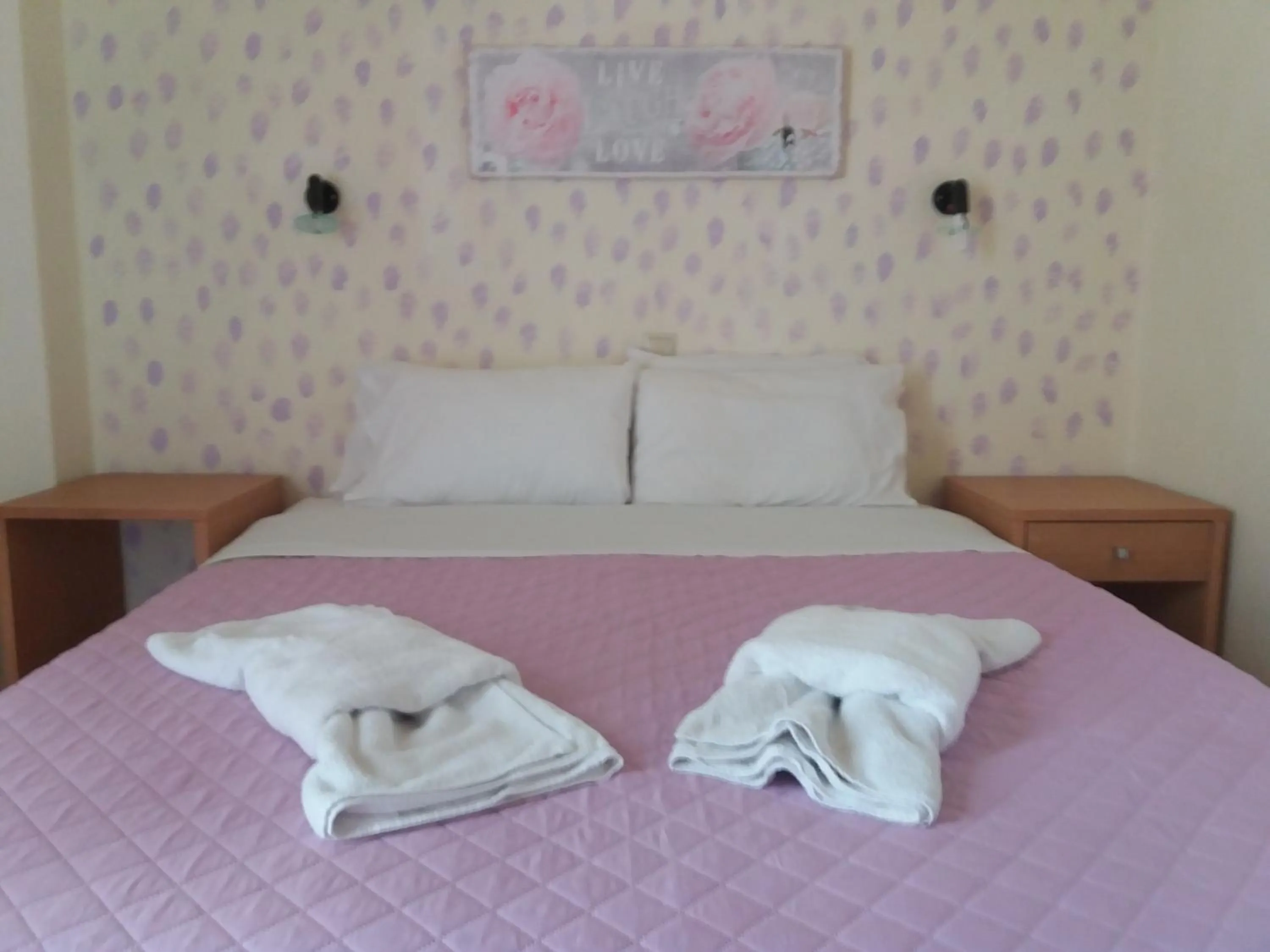 Bed in Lia Sofia Apartments