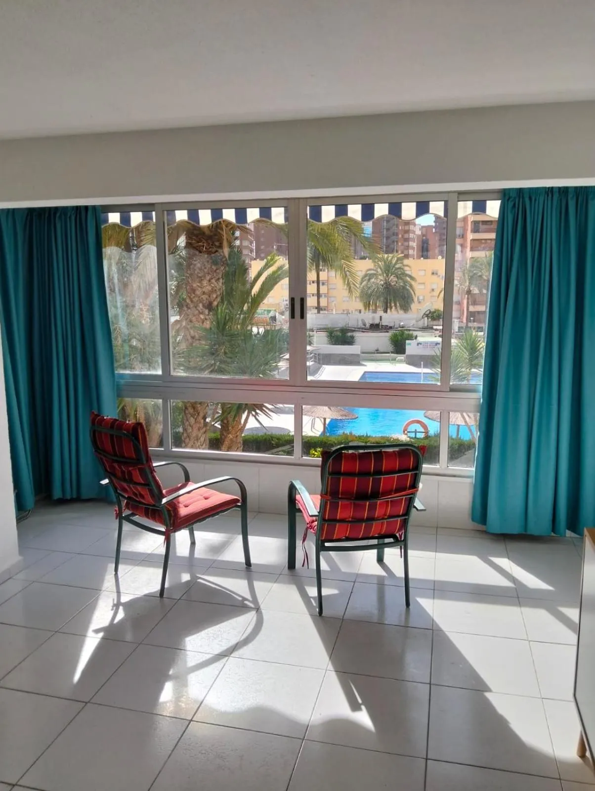 Versalles - Zand Properties