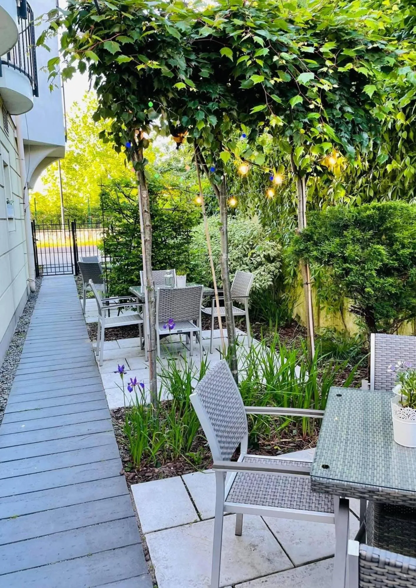 Patio in Hotel Lival