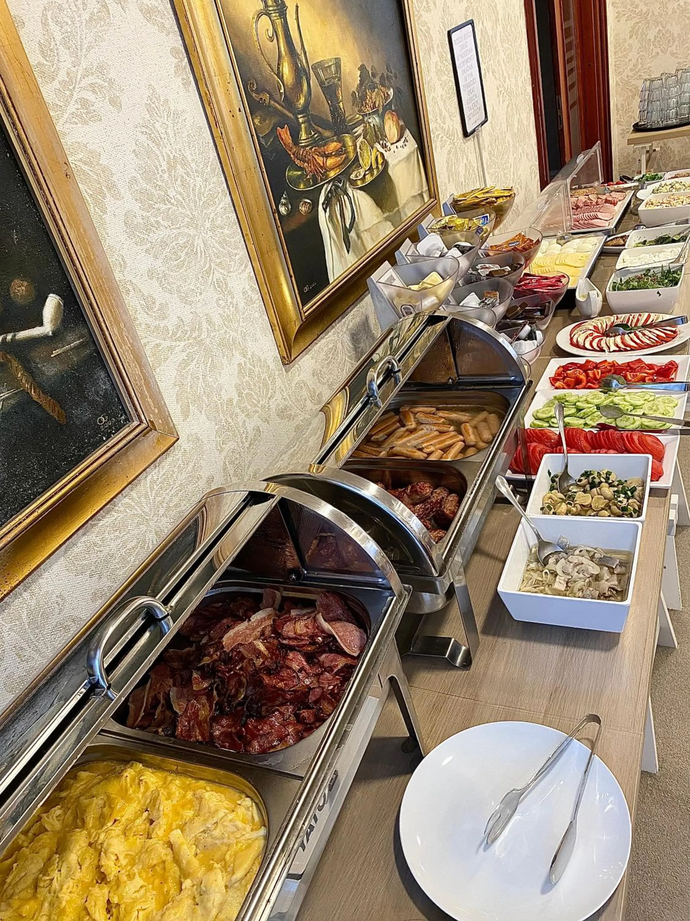 Breakfast in Hotel Lival