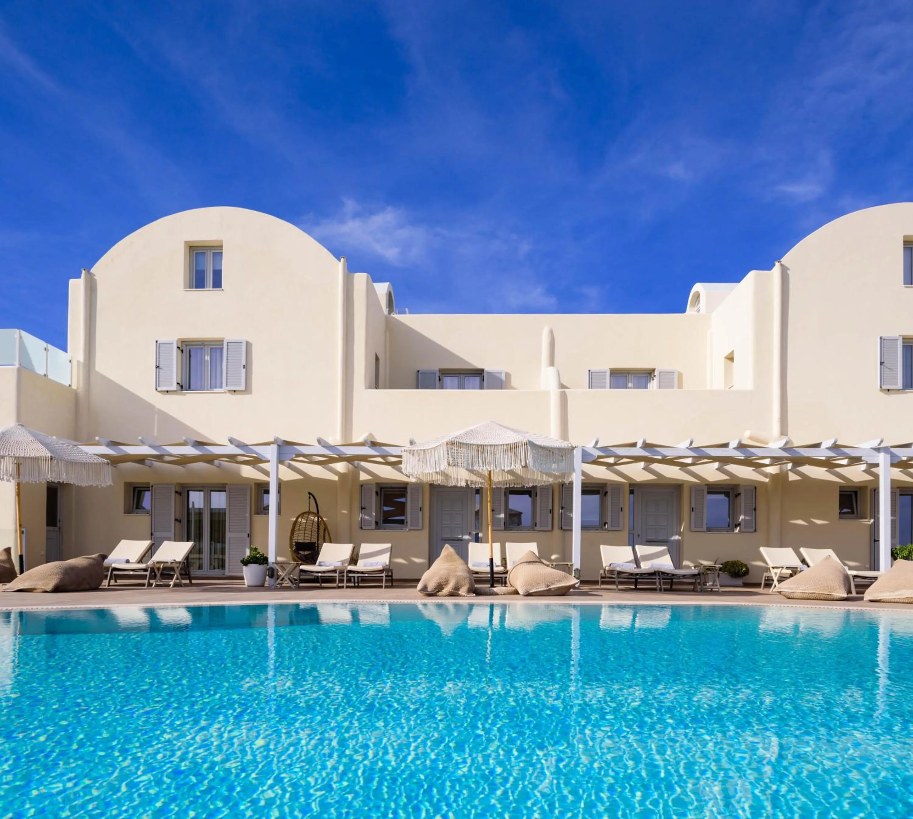 Swimming pool in Aliter Suites