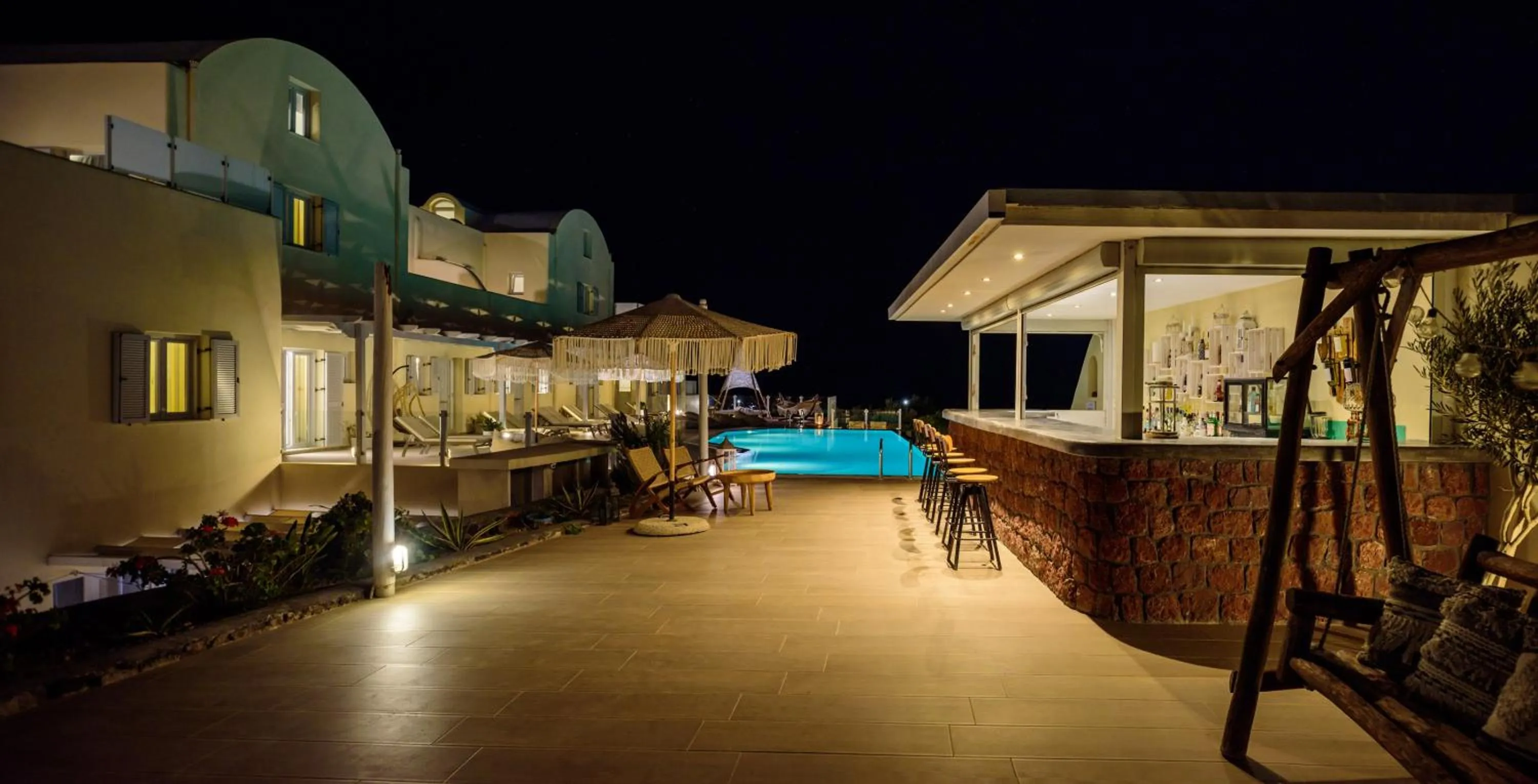 Swimming pool in Aliter Suites