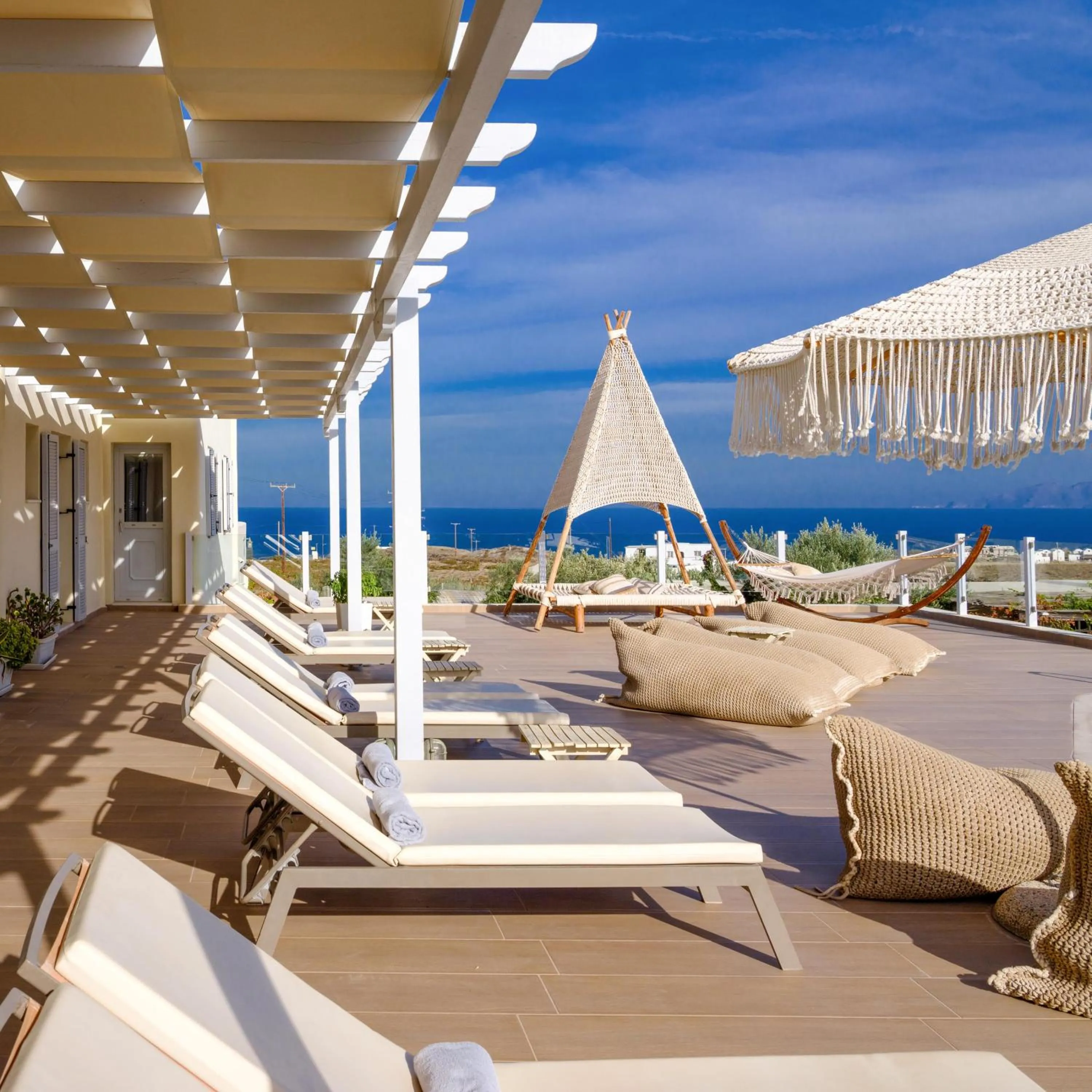 Swimming pool in Aliter Suites